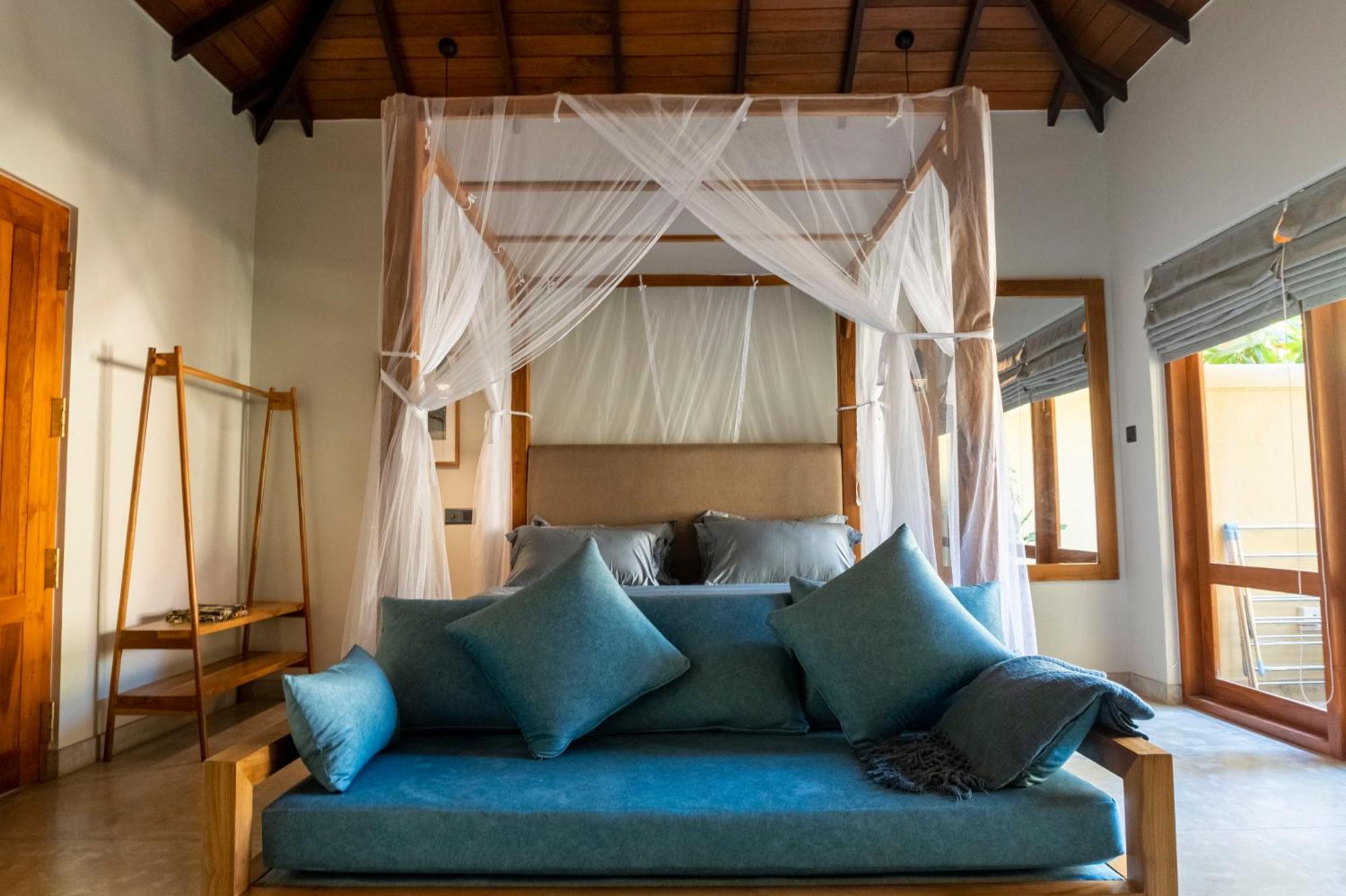 Superior King Suite