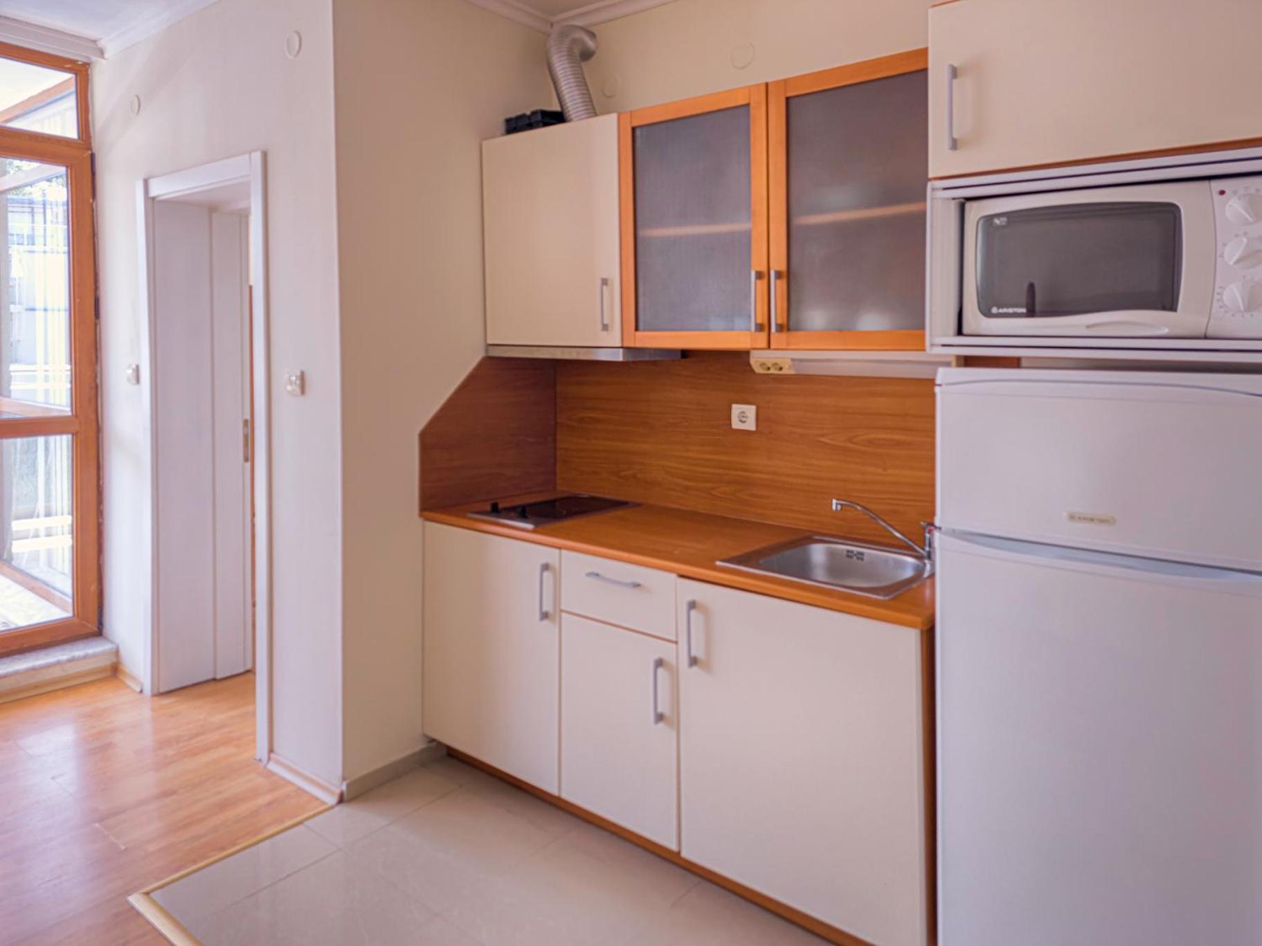 1-Bedroom Apartment