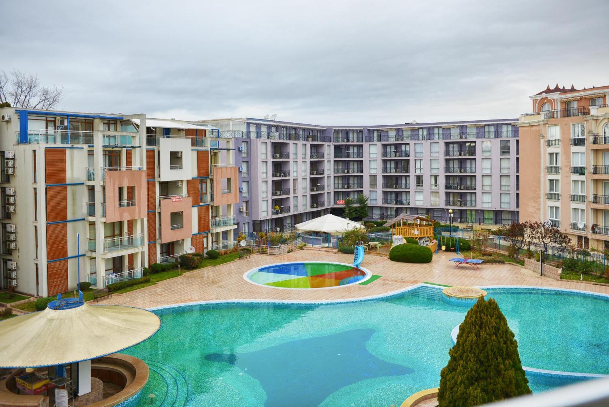 1-Bedroom Apartment