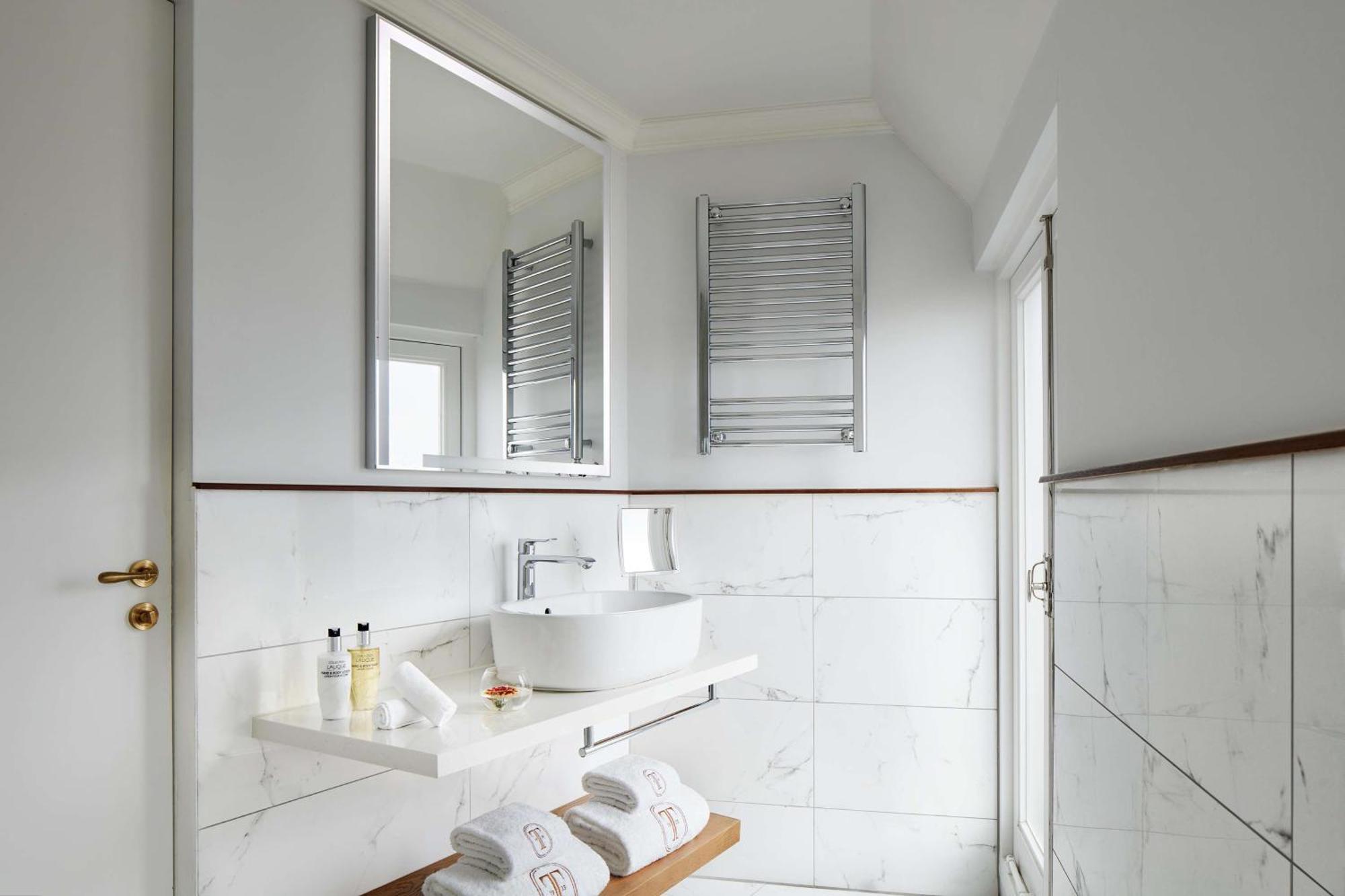 Junior Suite con Vista Canale