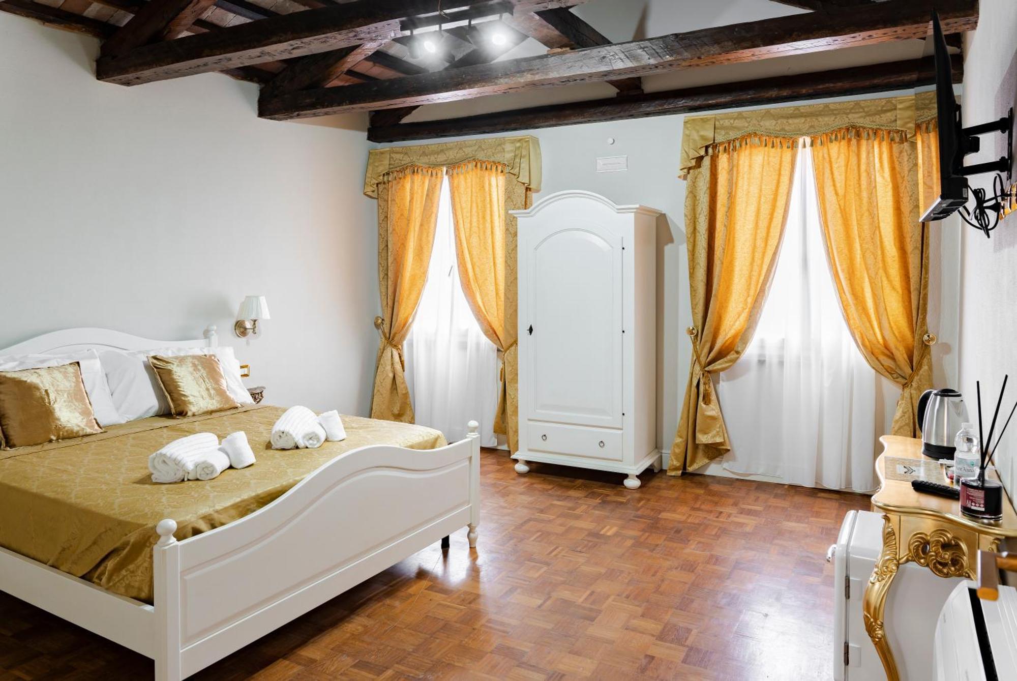 Superior Triple Room