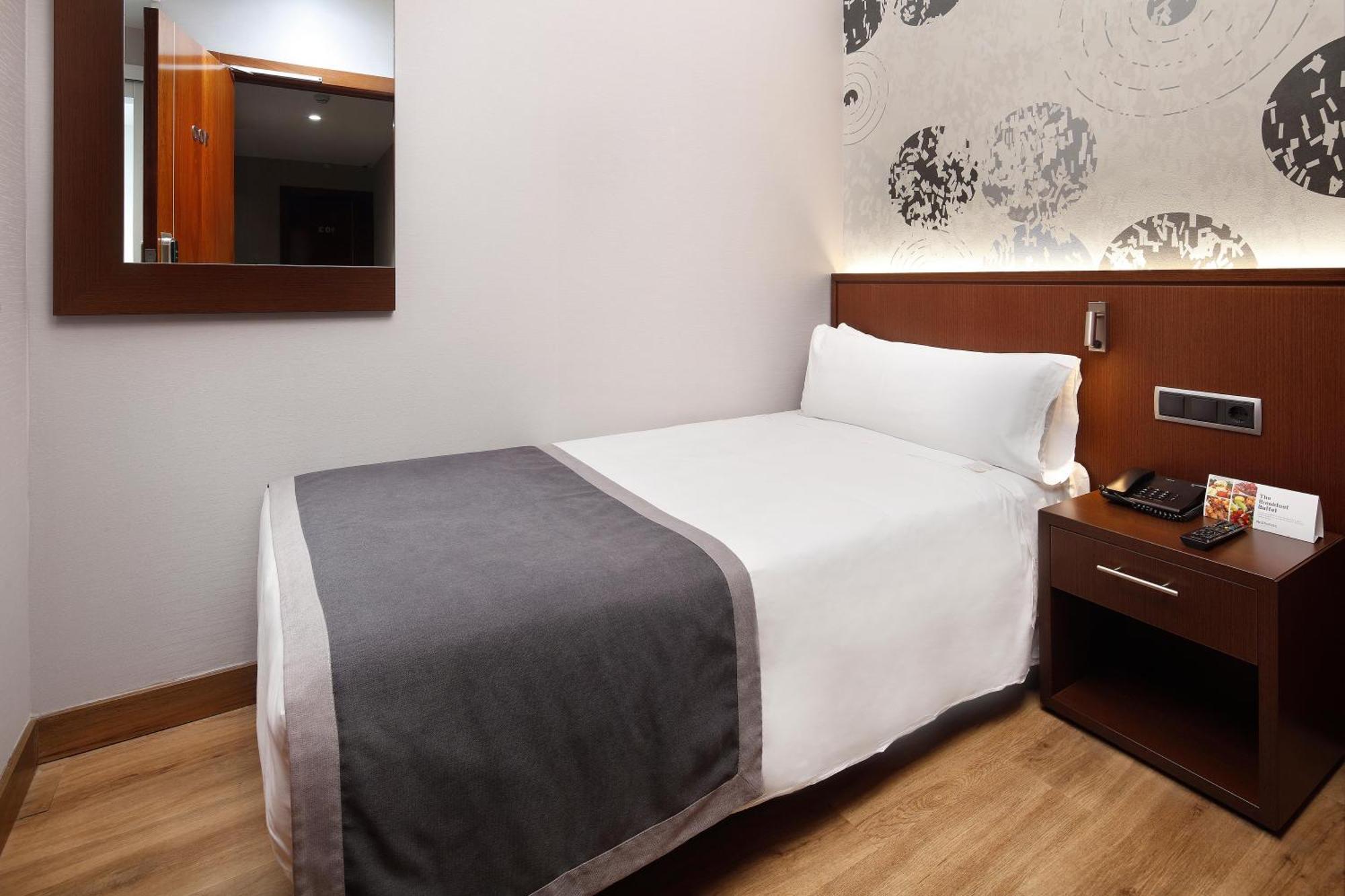 Single Room,1602324280:JPEG