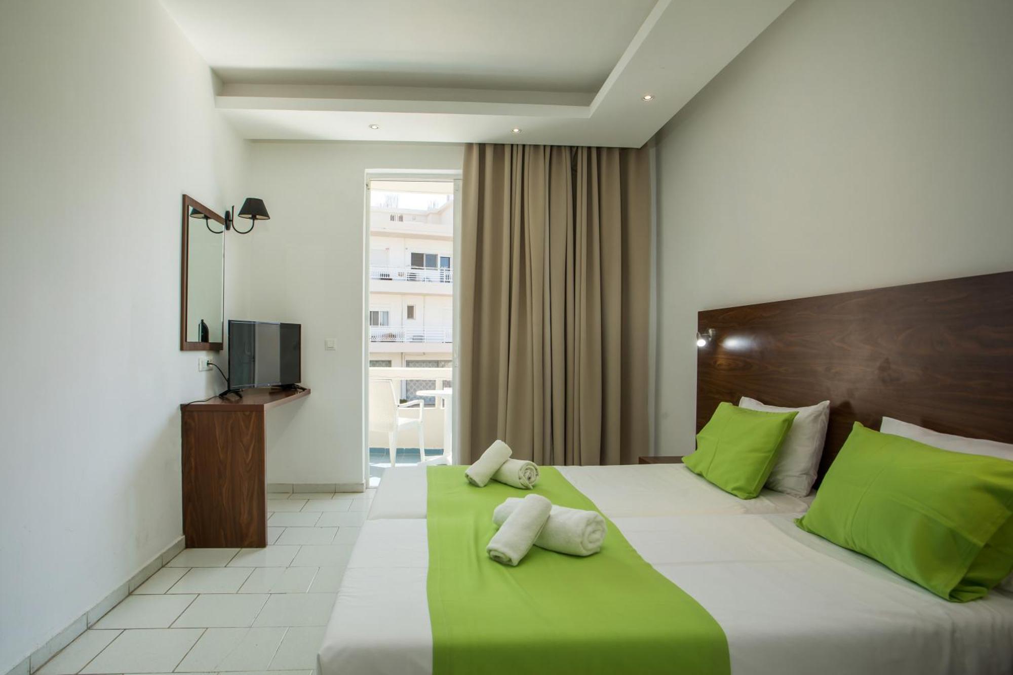Economy Twin Room