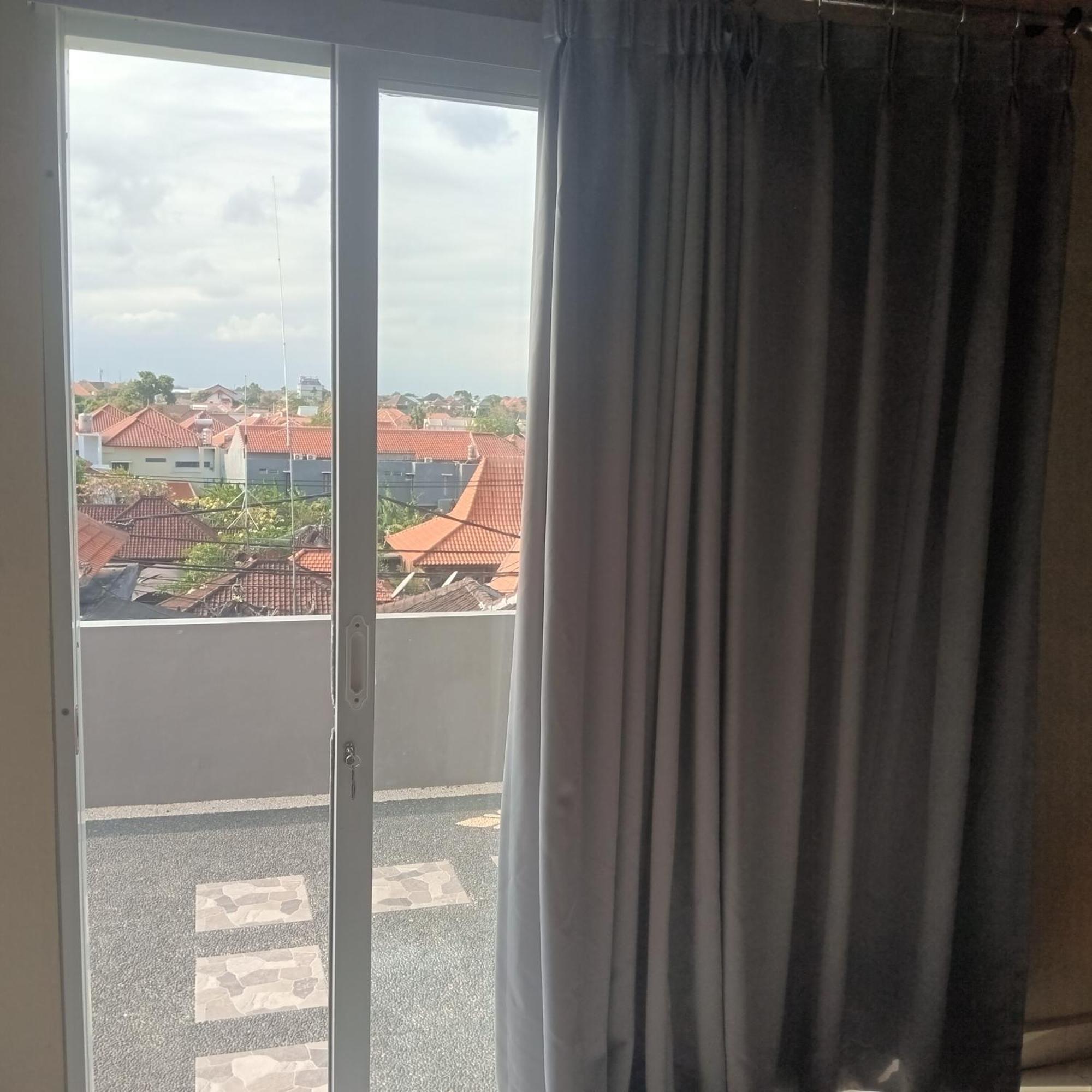 Superior King Suite