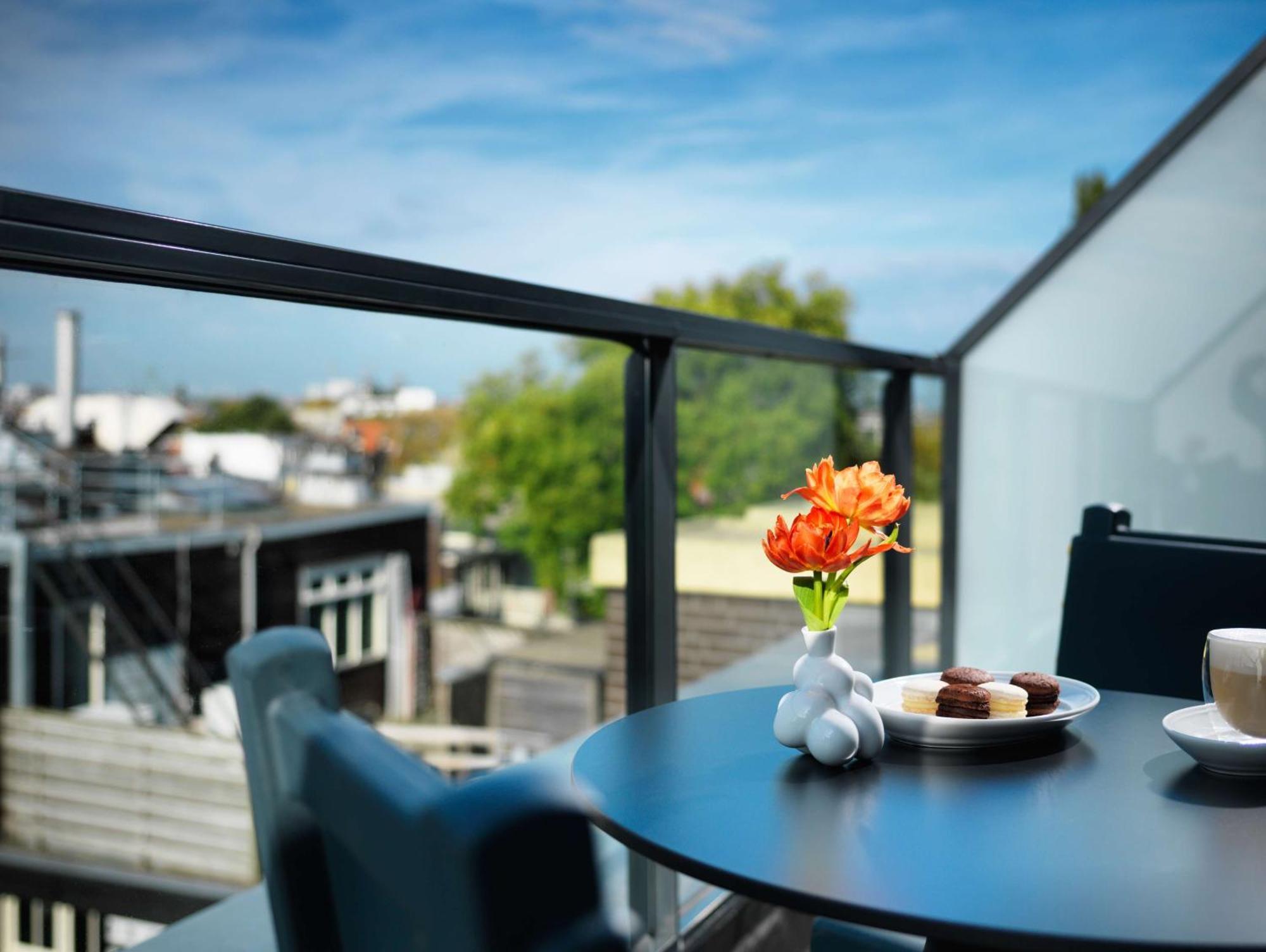 Queen Room Terrace