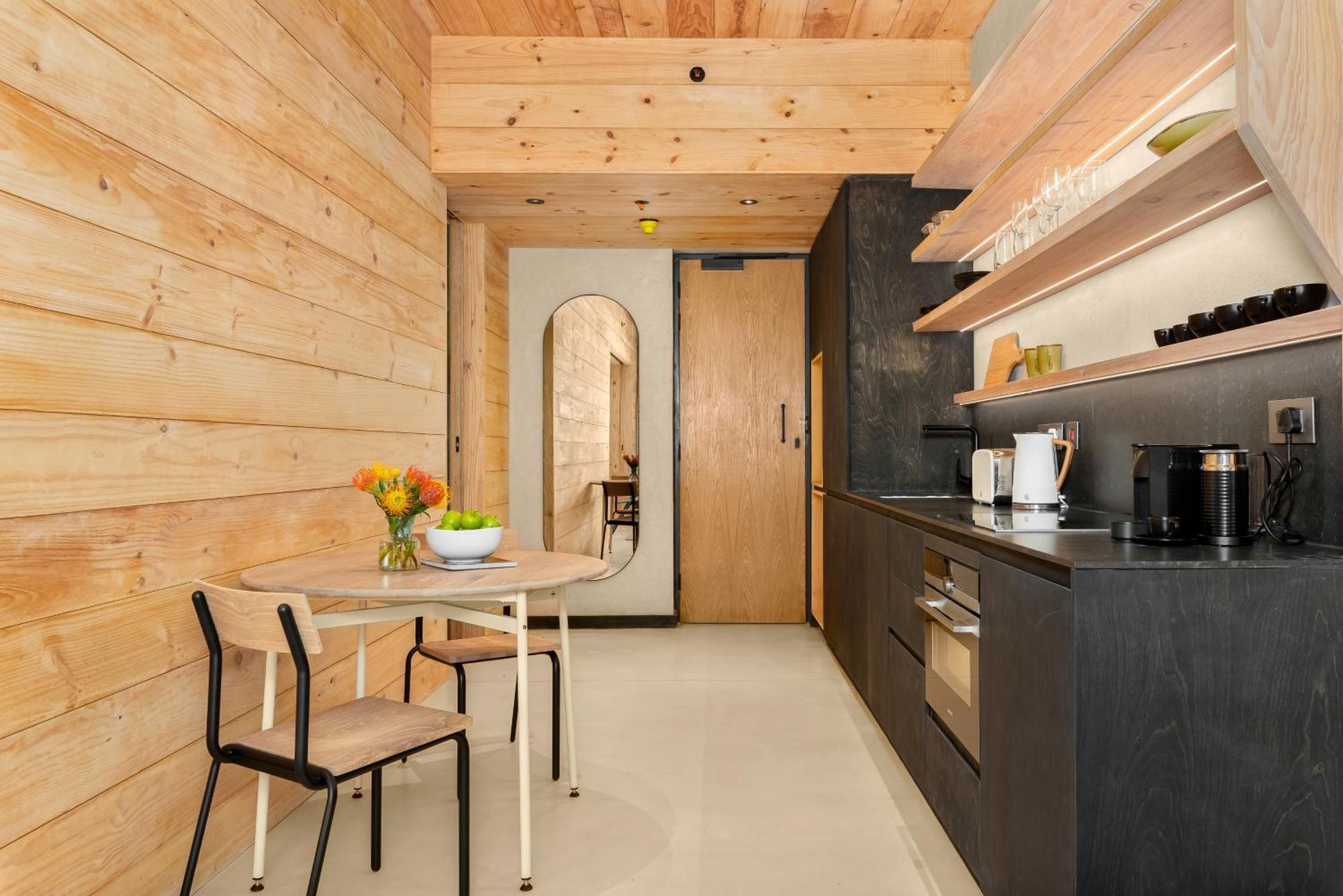 One-Bedroom Standard Apartment