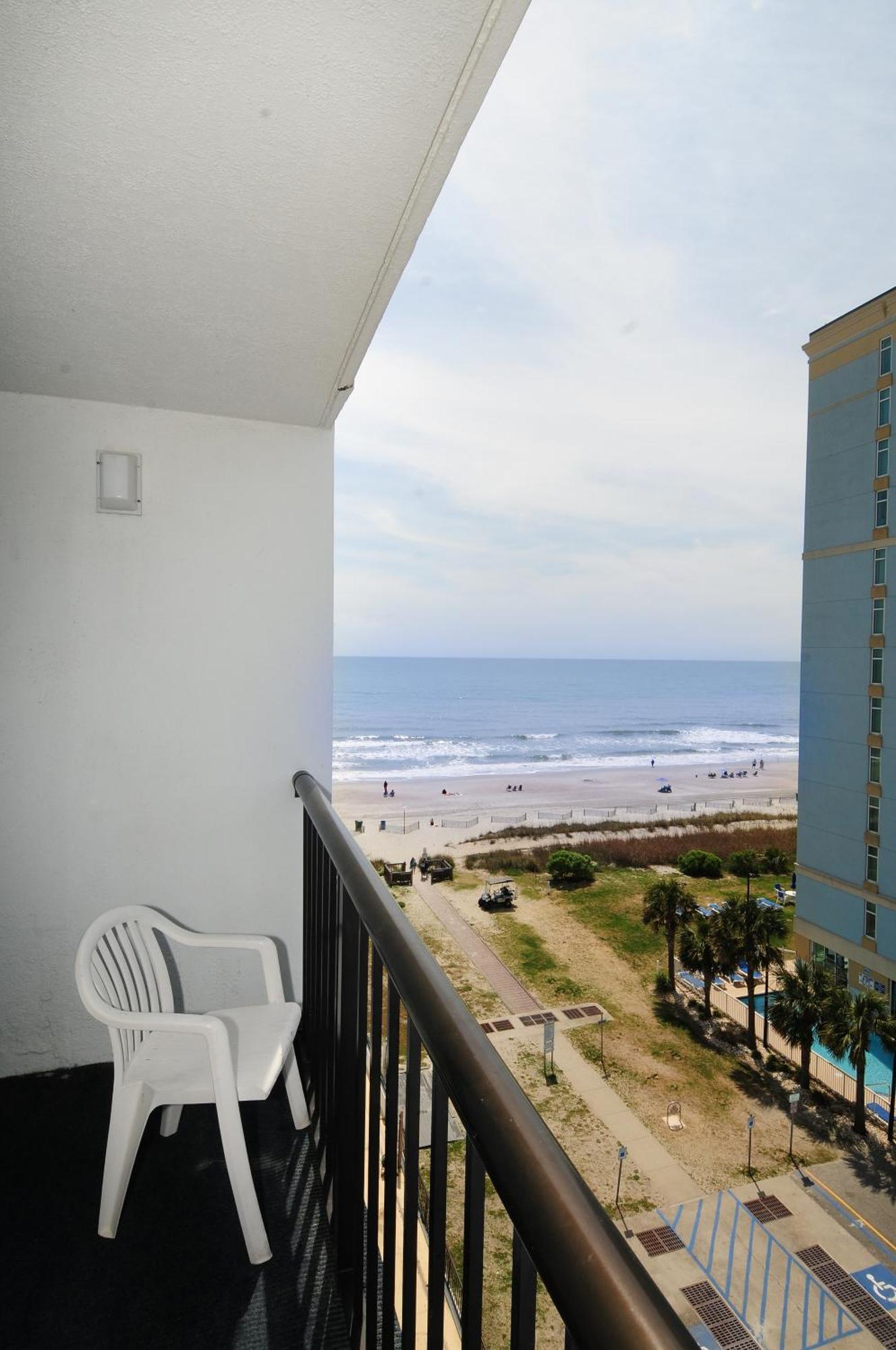 1 Room Side Ocean View Efficiency 2 Queen Beds 1 Sleeper Sofa T3