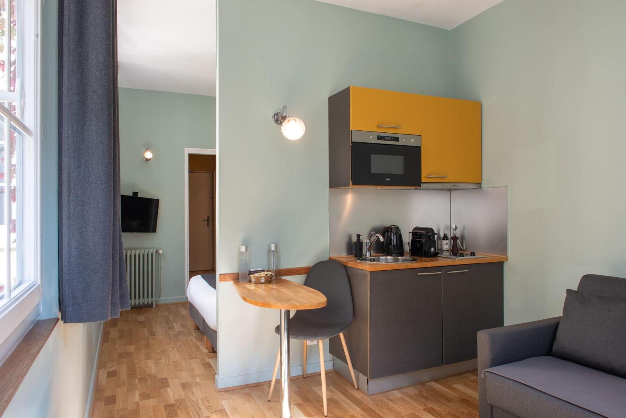 One-Bedroom Suite