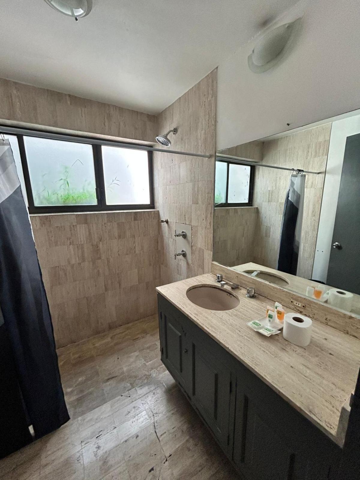 Superior King Suite