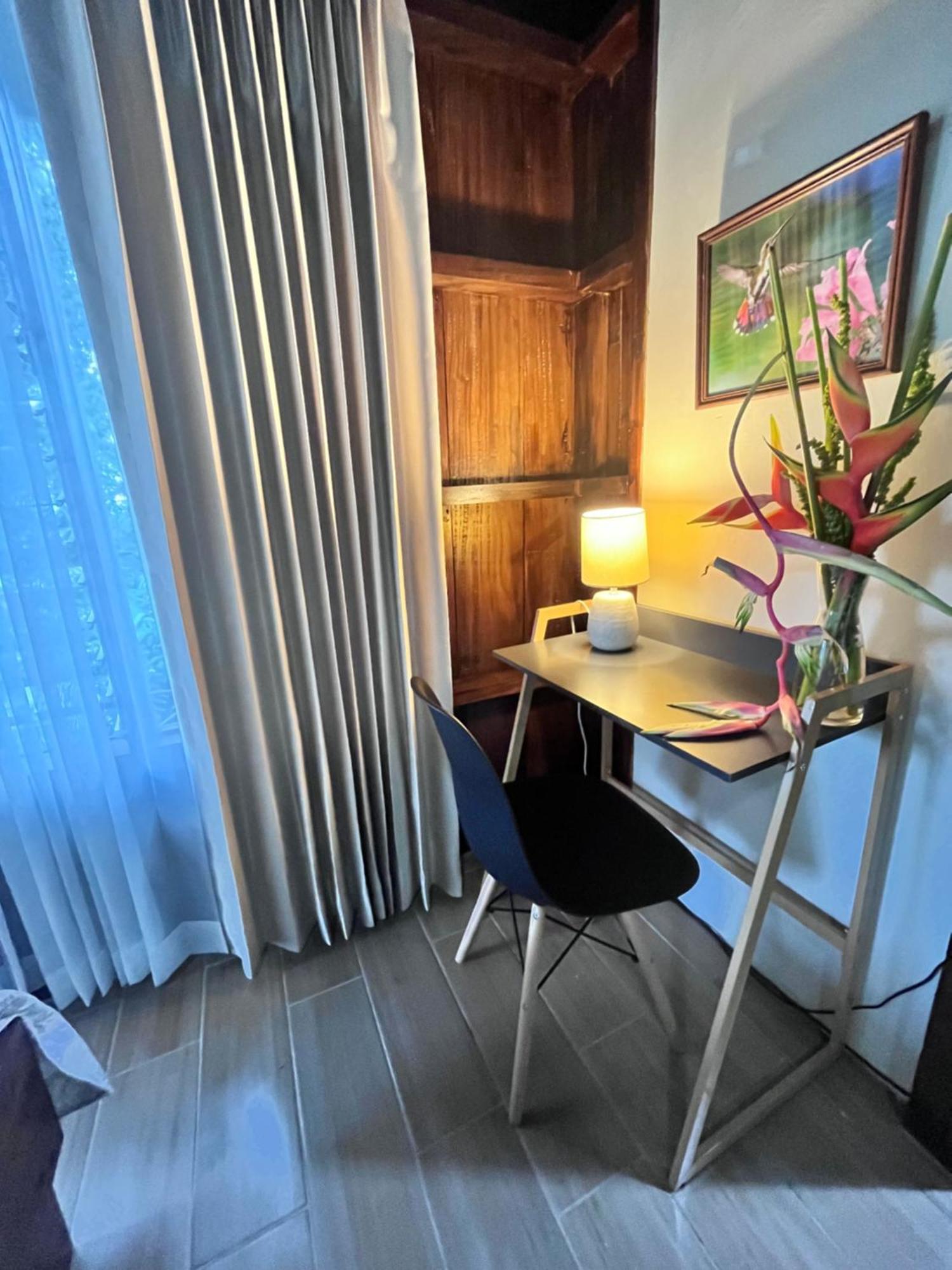 Standard Twin Room Mountain View