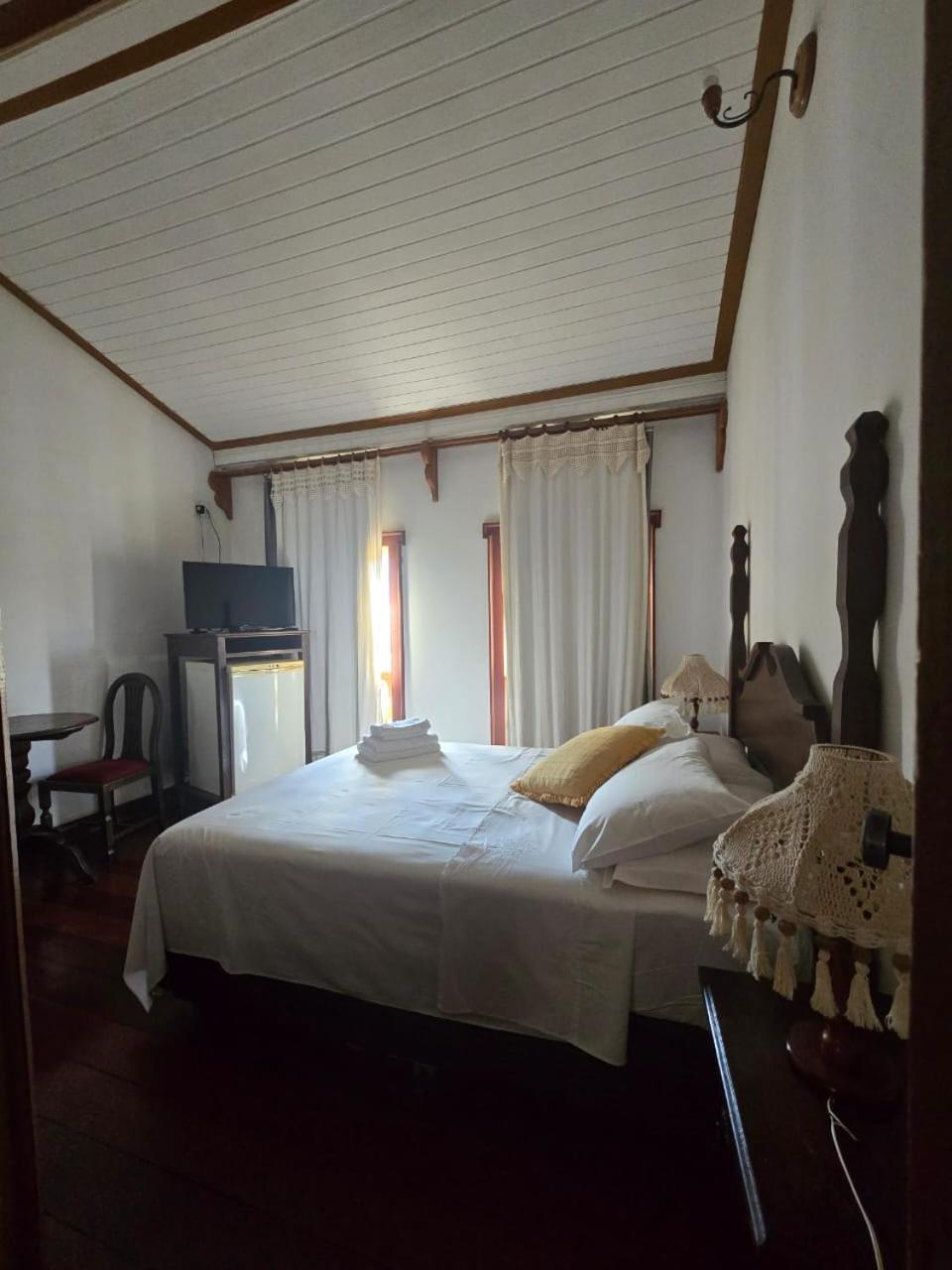 Double Room Mountain View