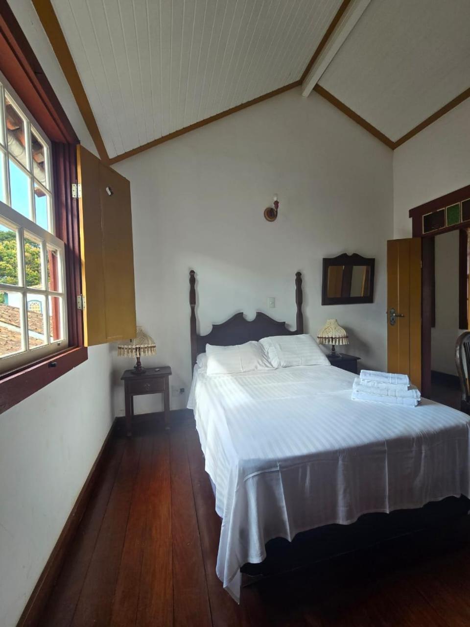 Double Room Mountain View