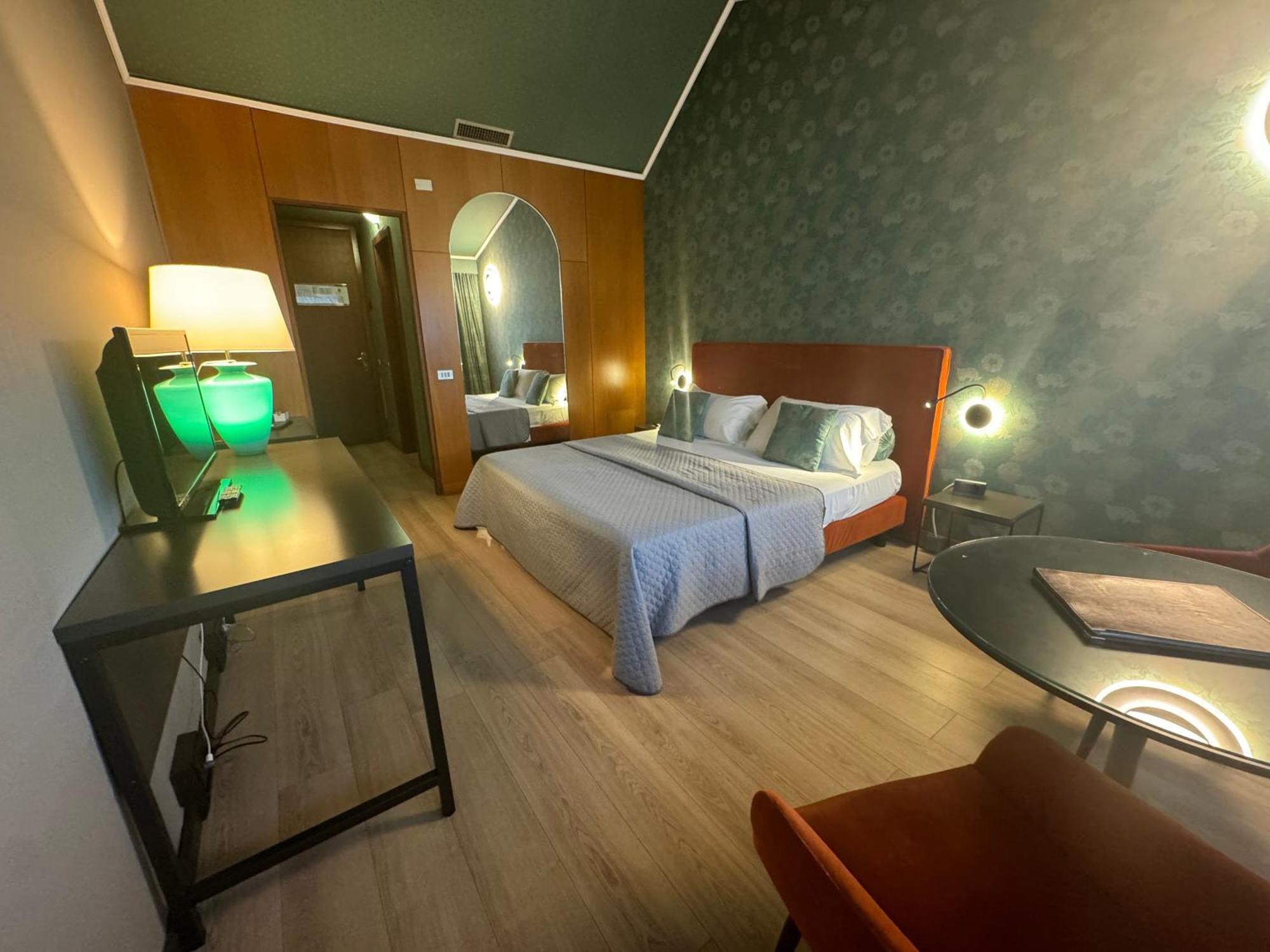 Deluxe Double Room First Floor