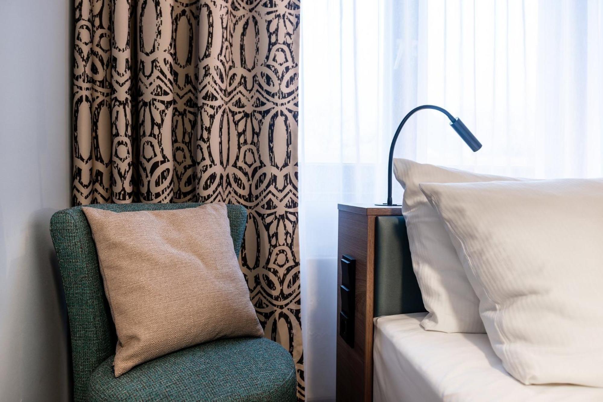 Cosy Queen Room