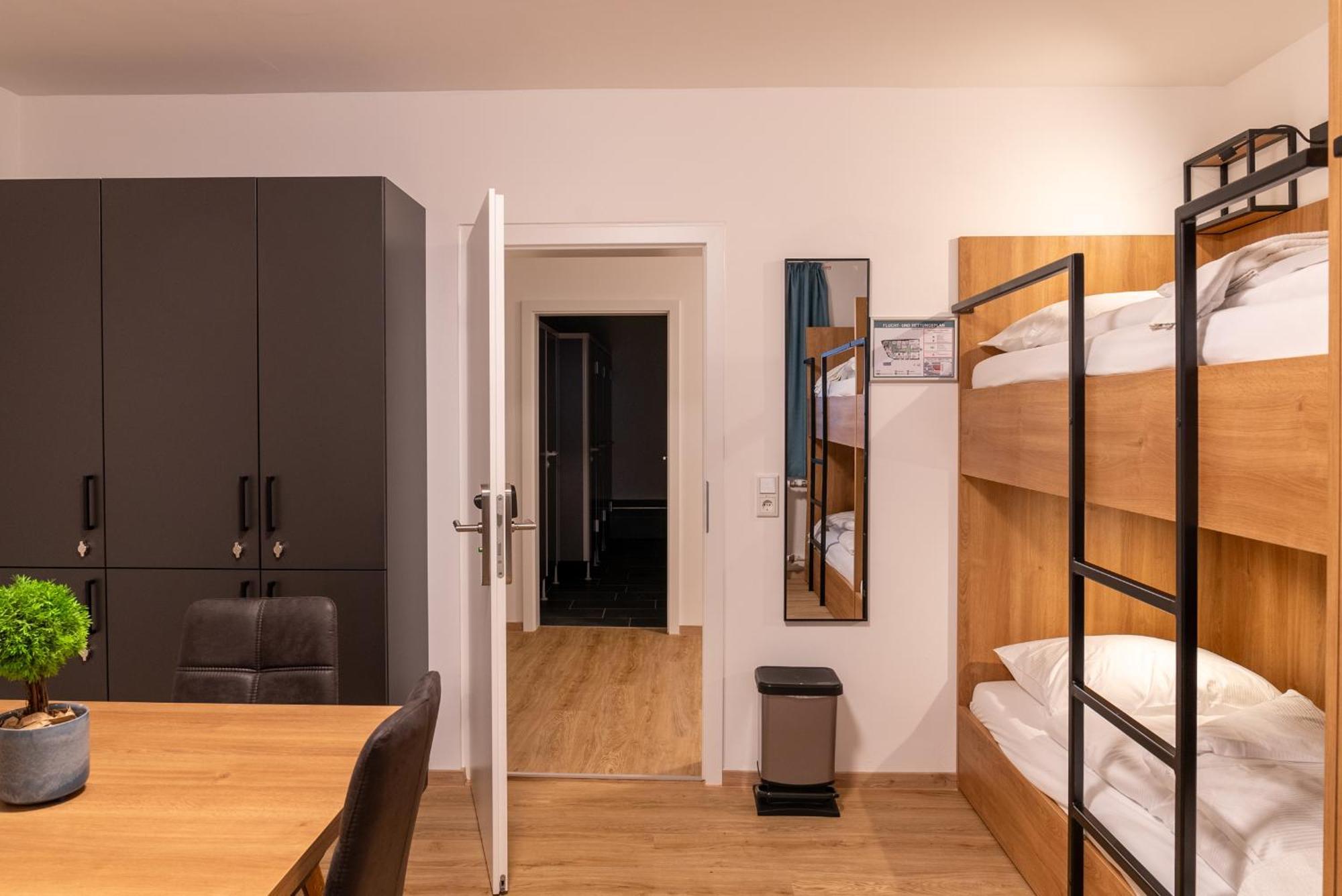 Classic Quadruple Room