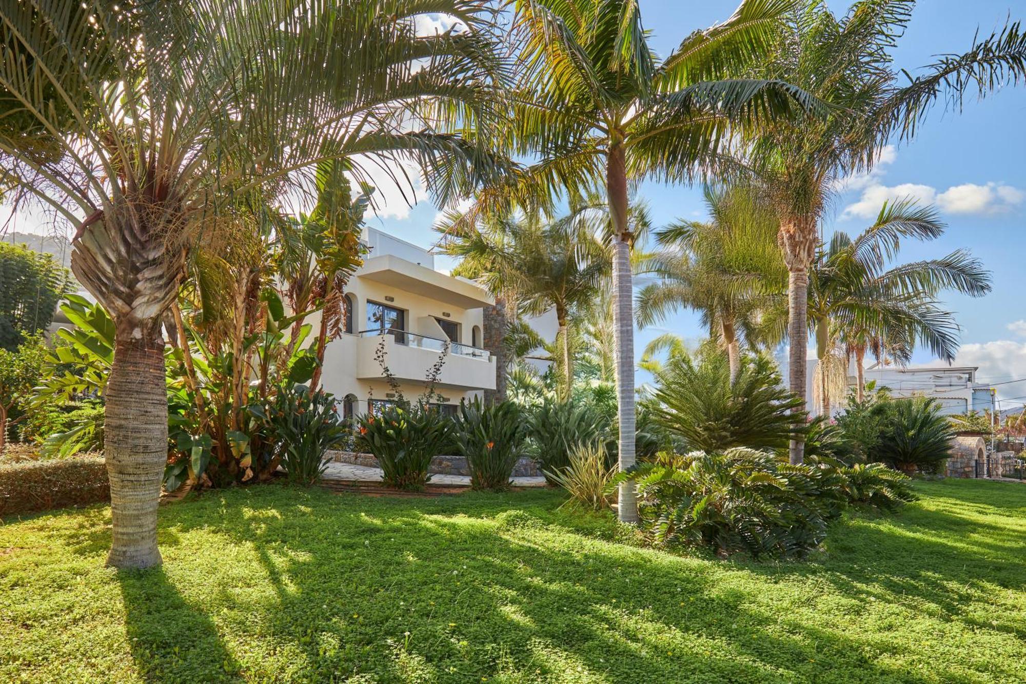Superior Double Room Garden View