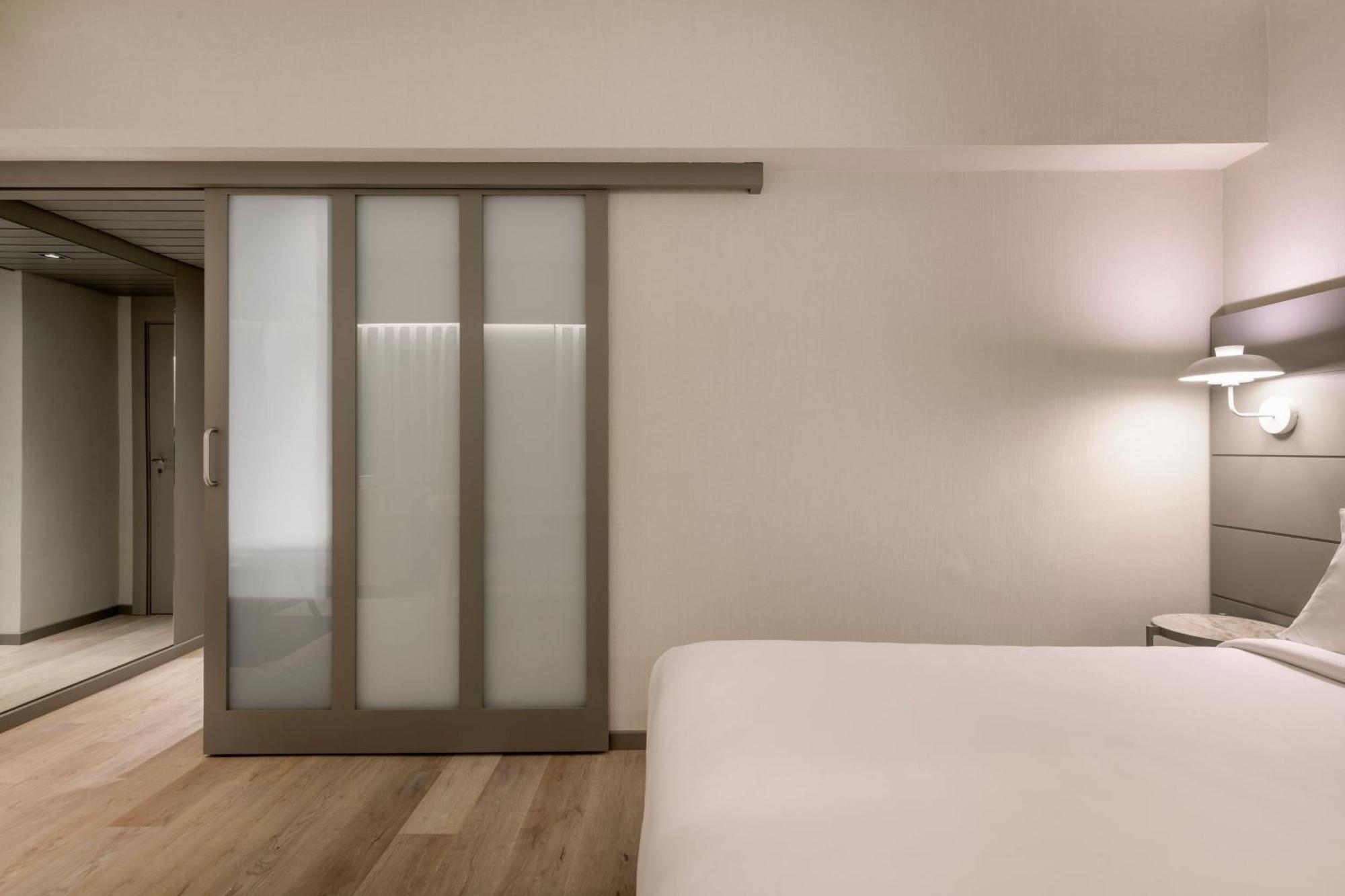 Standard Plus King Room