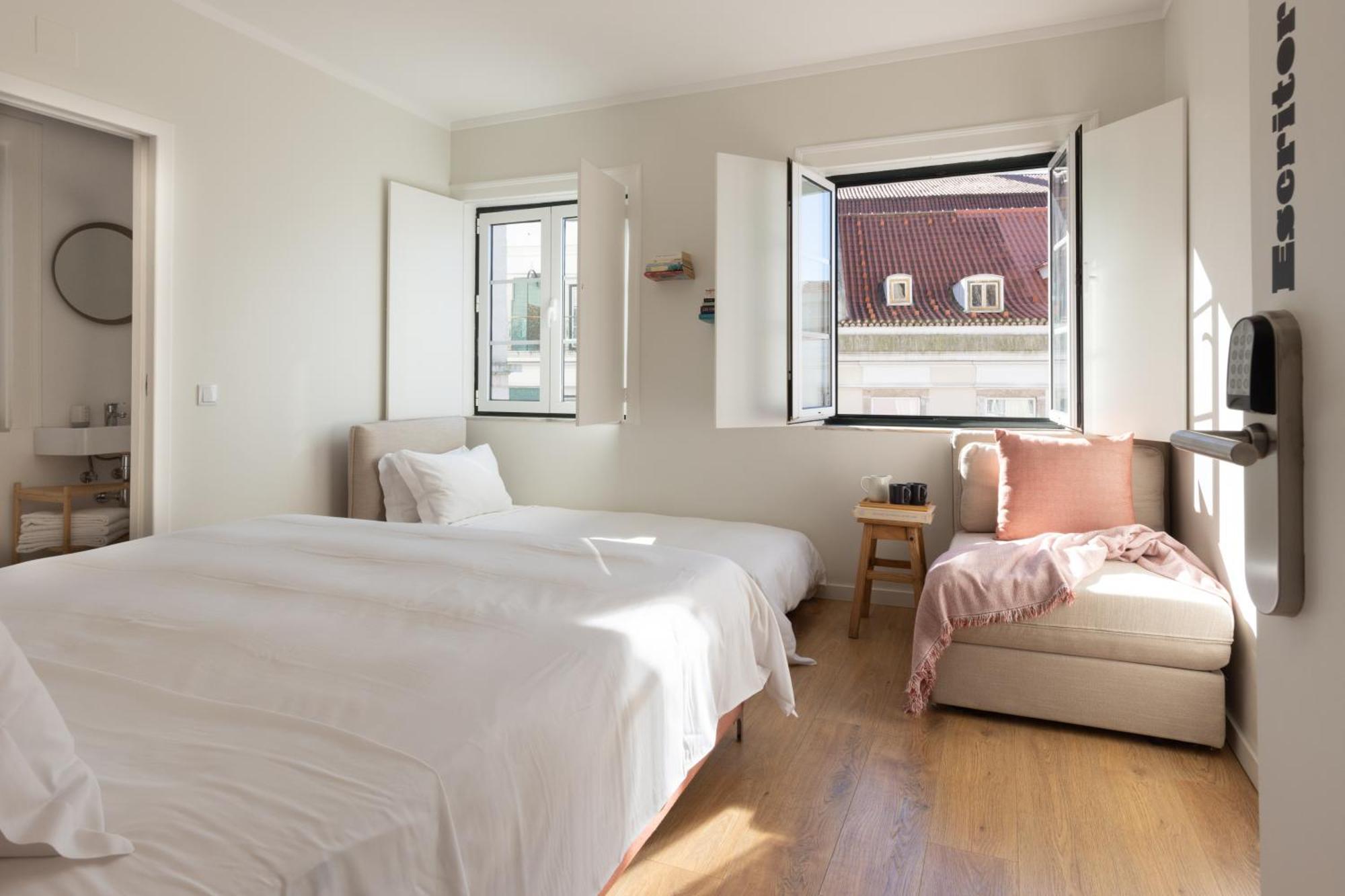 Triple Room City View