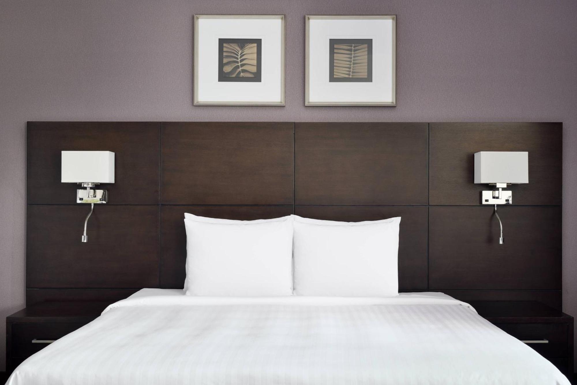 Junior King Suite