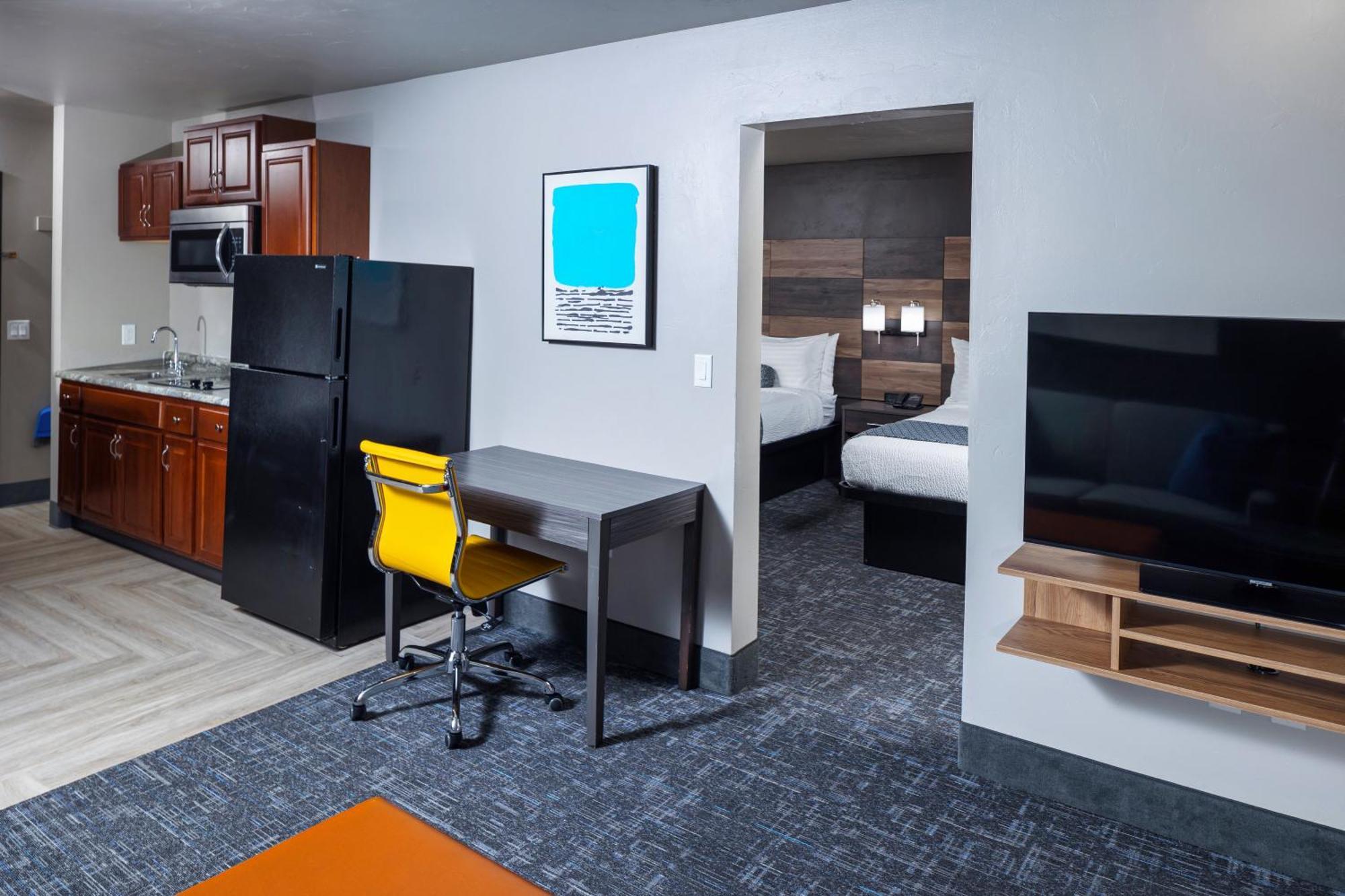 Two-Room Suite