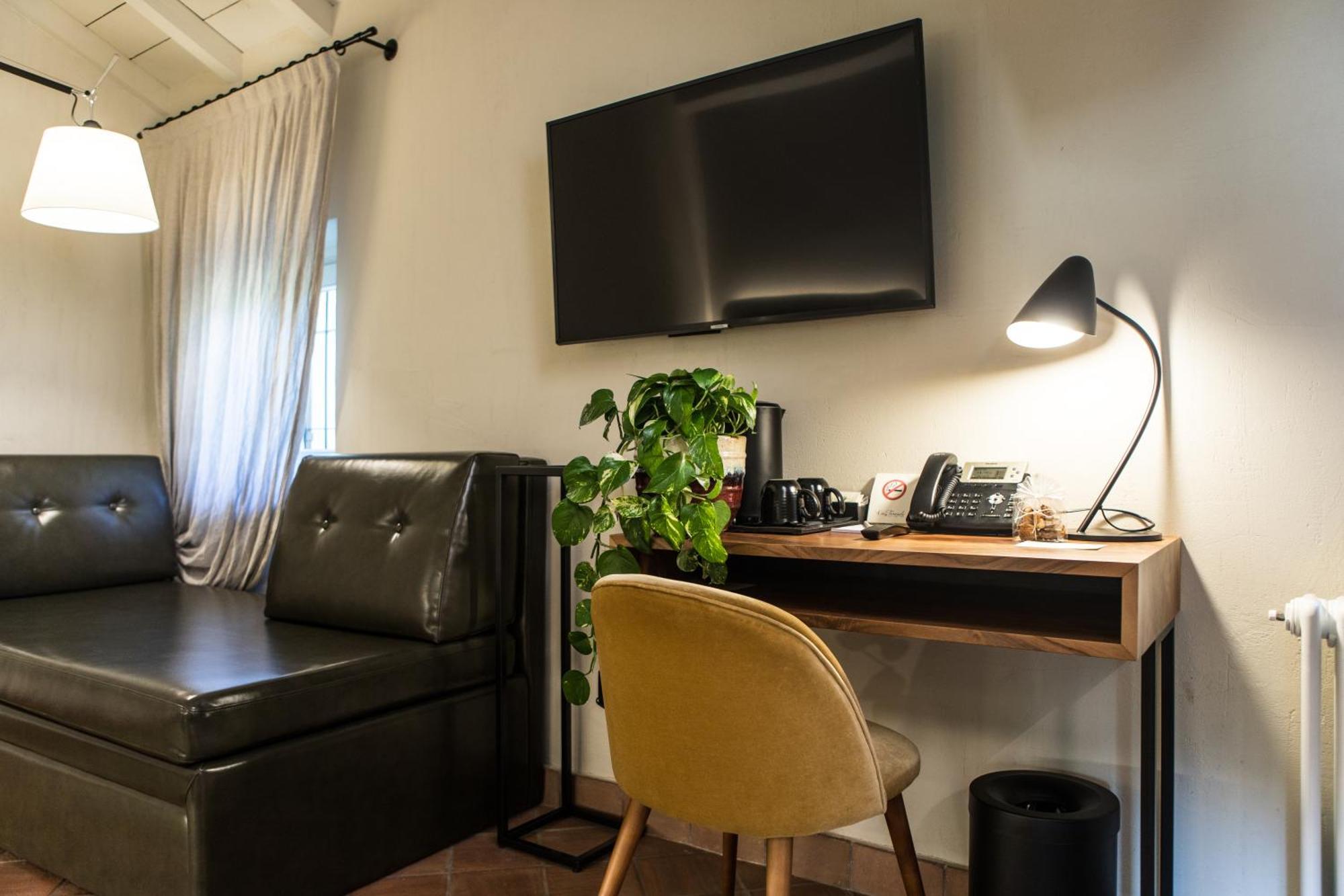 Superior Deluxe Double or Twin Room
