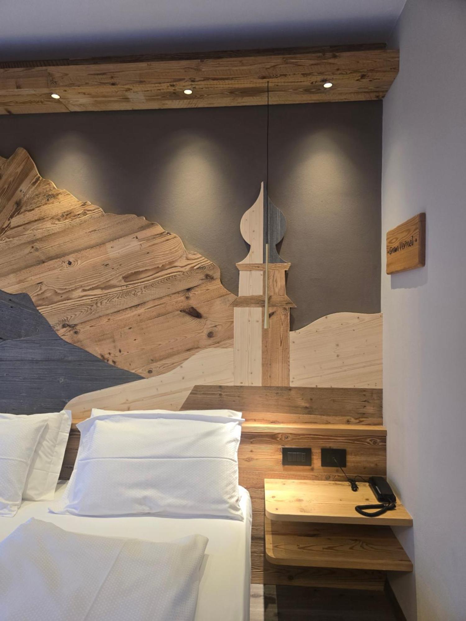 Double or Twin Room Mountain View