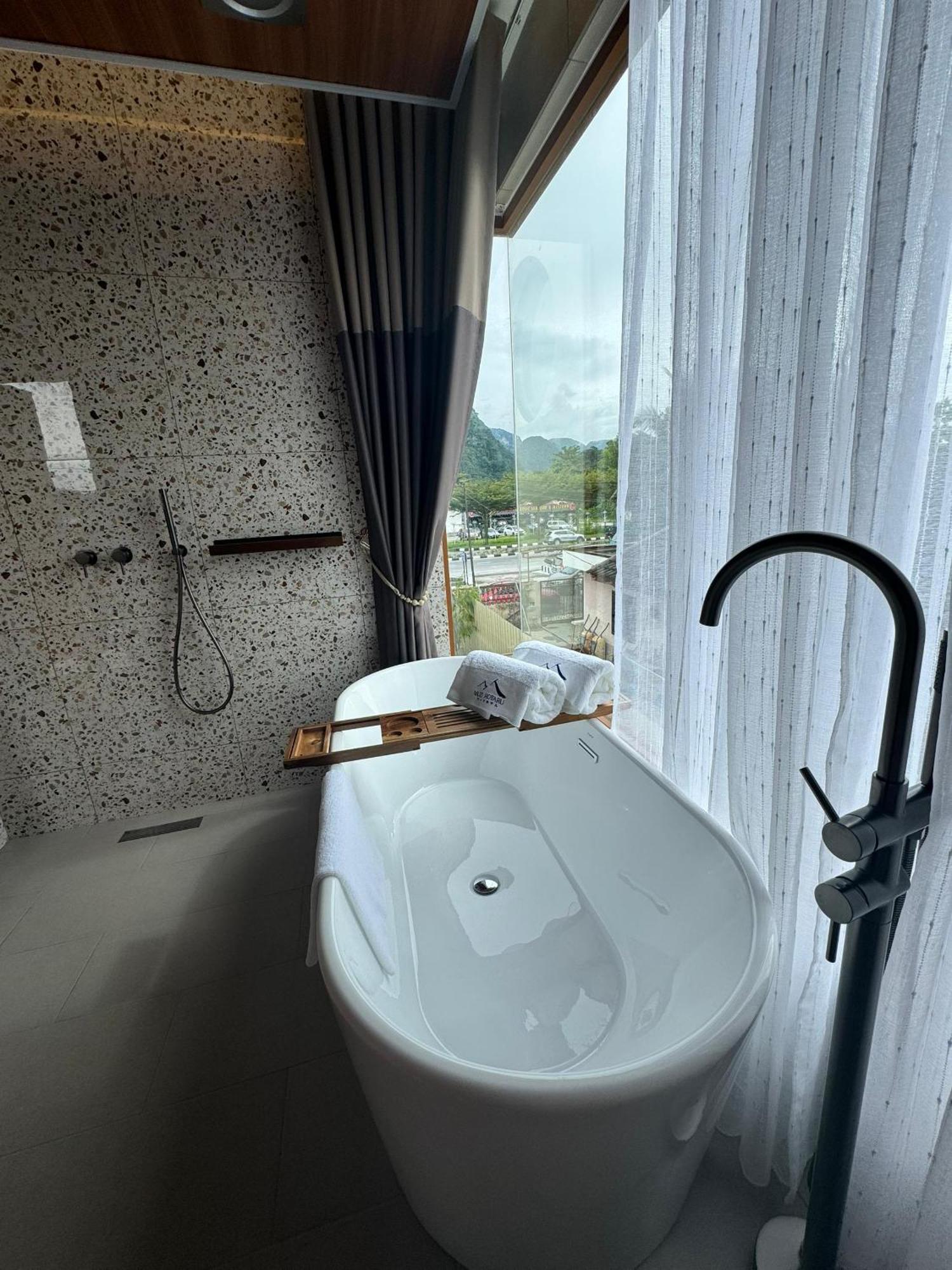 Quadruple Room with Balcony,1638464715:JPEG