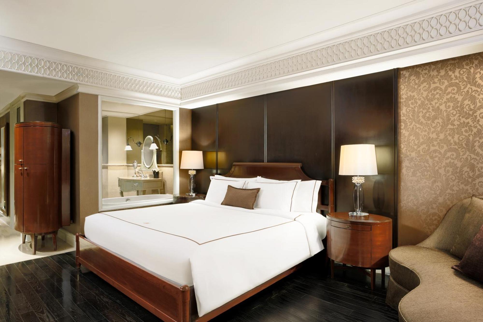 Yama Executive King Room Club Benefits