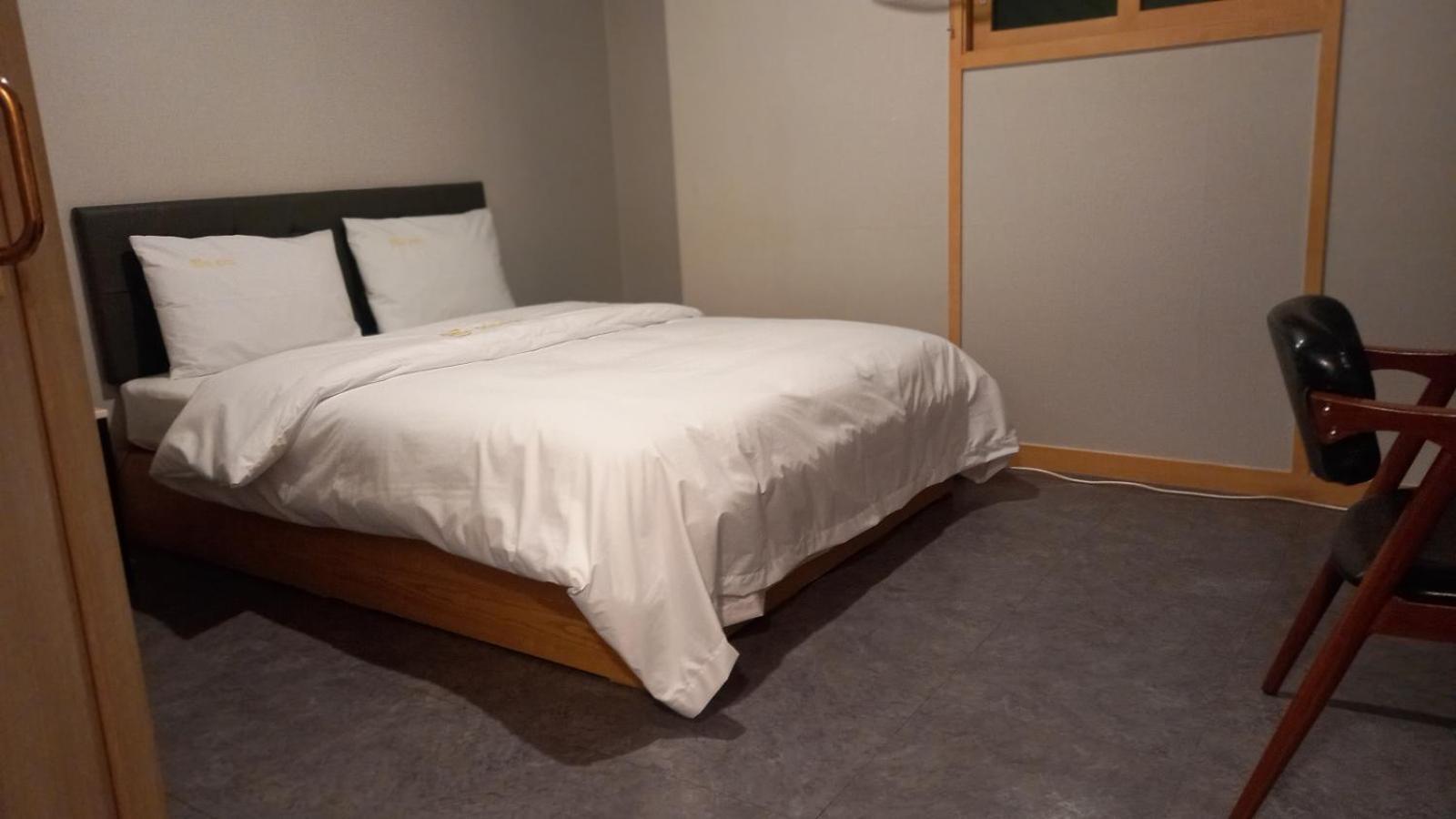 Deluxe Double Room with Bath