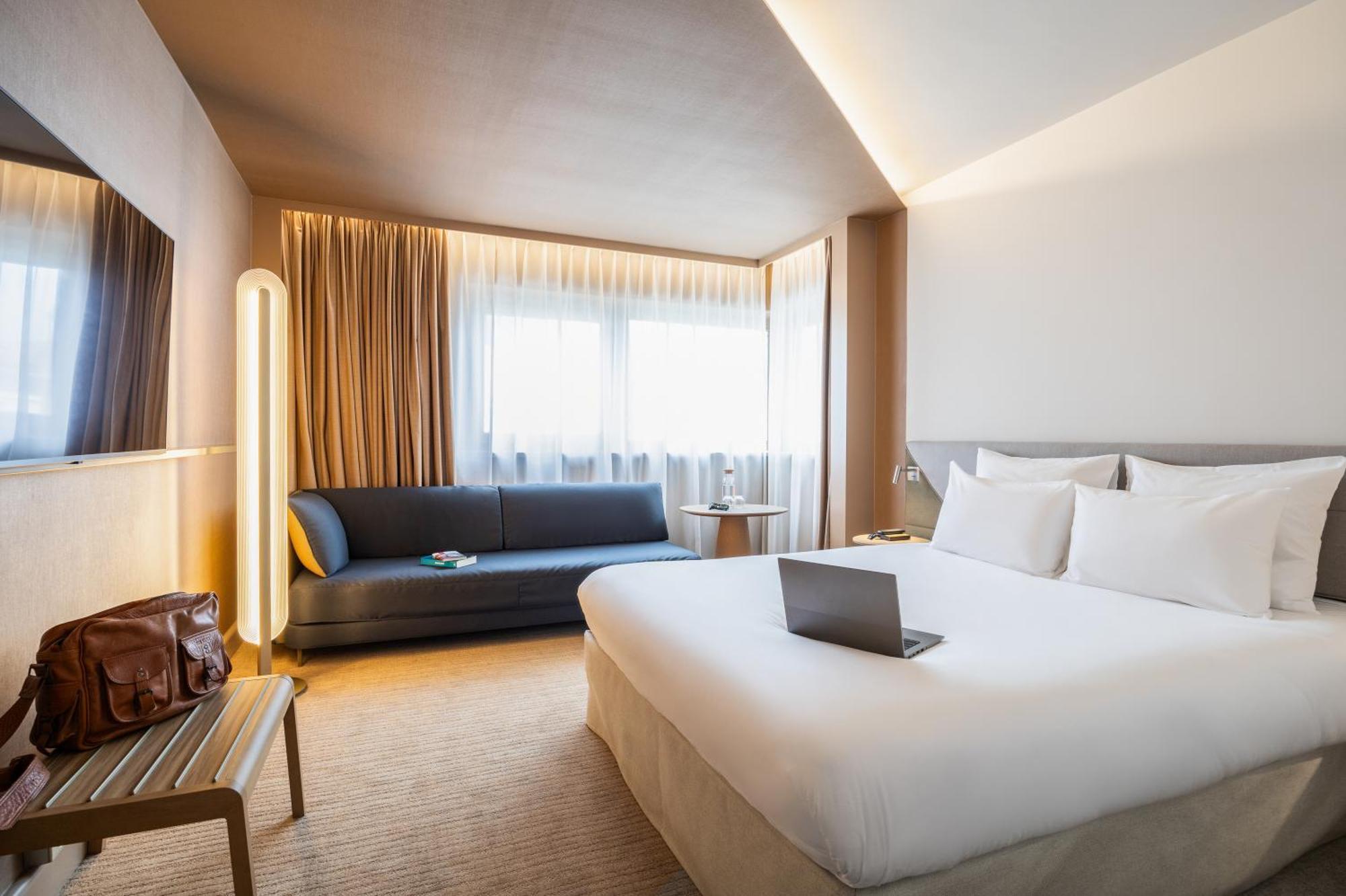 Standard Double Room,1739359087:JPEG