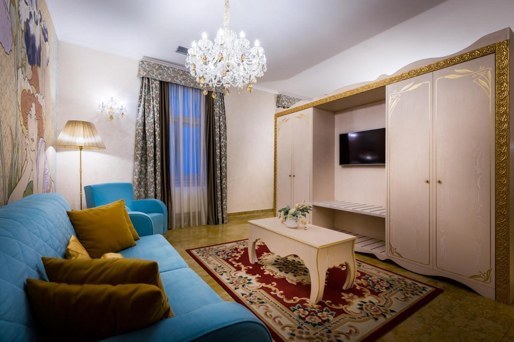 Deluxe Suite,1643761908:JPEG