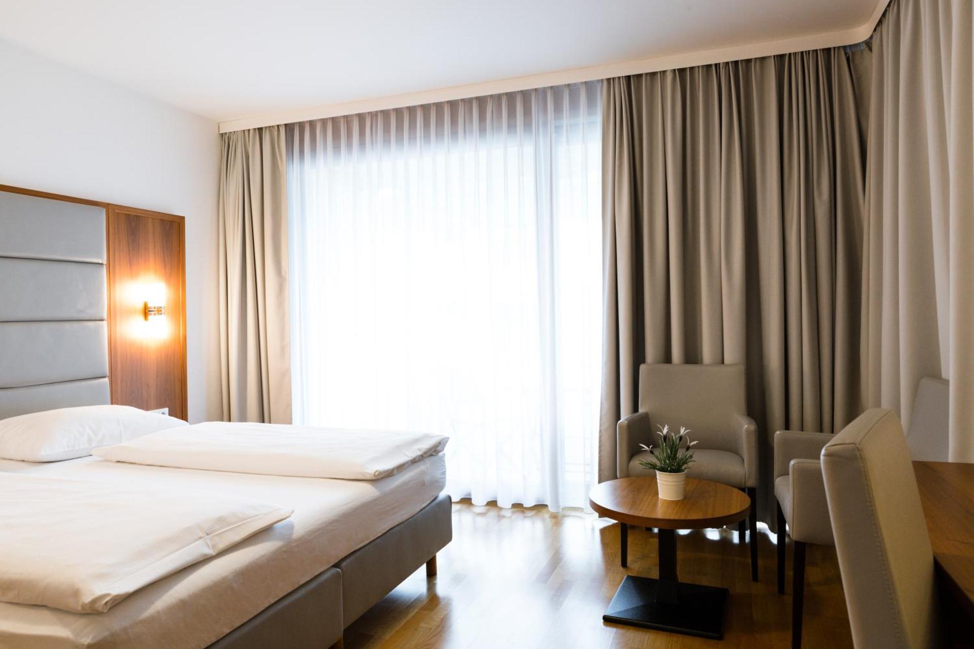 Double Room with Balcony - Annex