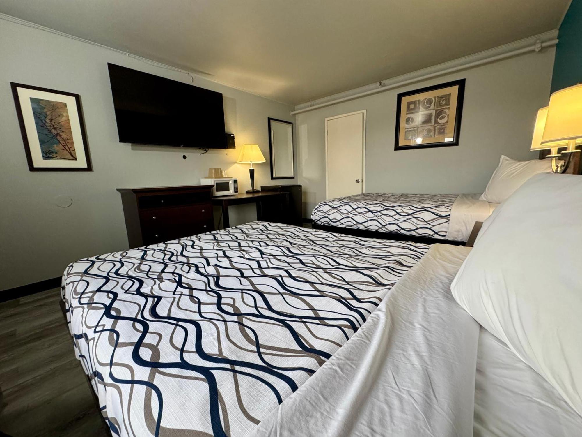Premium Double Room Two Double Beds