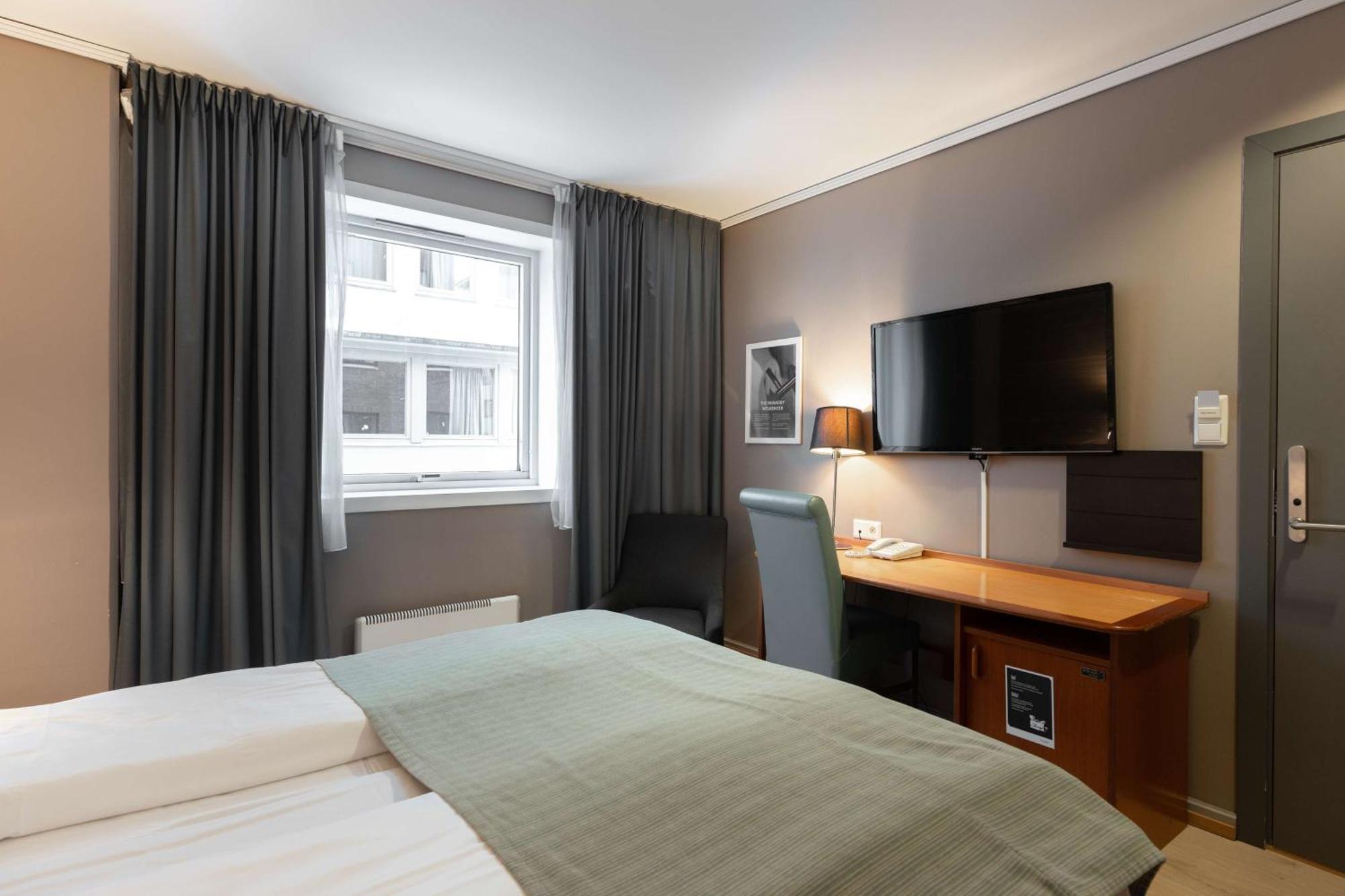 Economy Twin Room