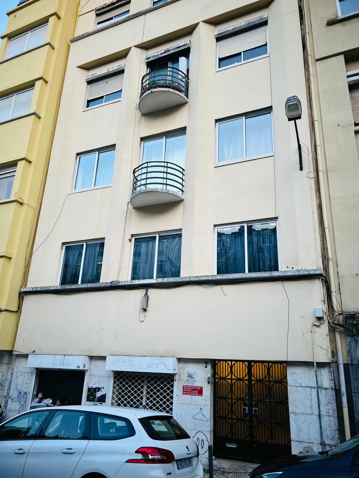 Budget Single Room