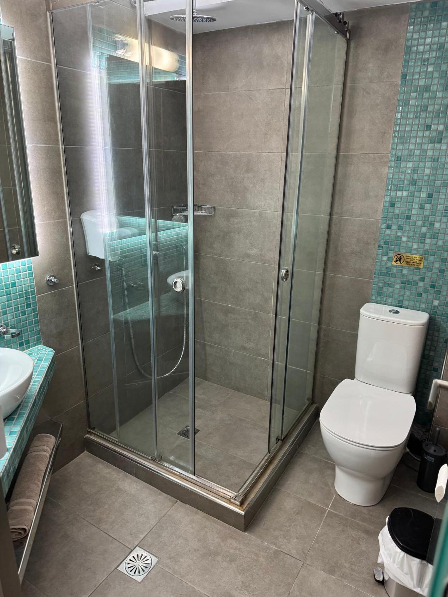 Economy Double or Twin Room