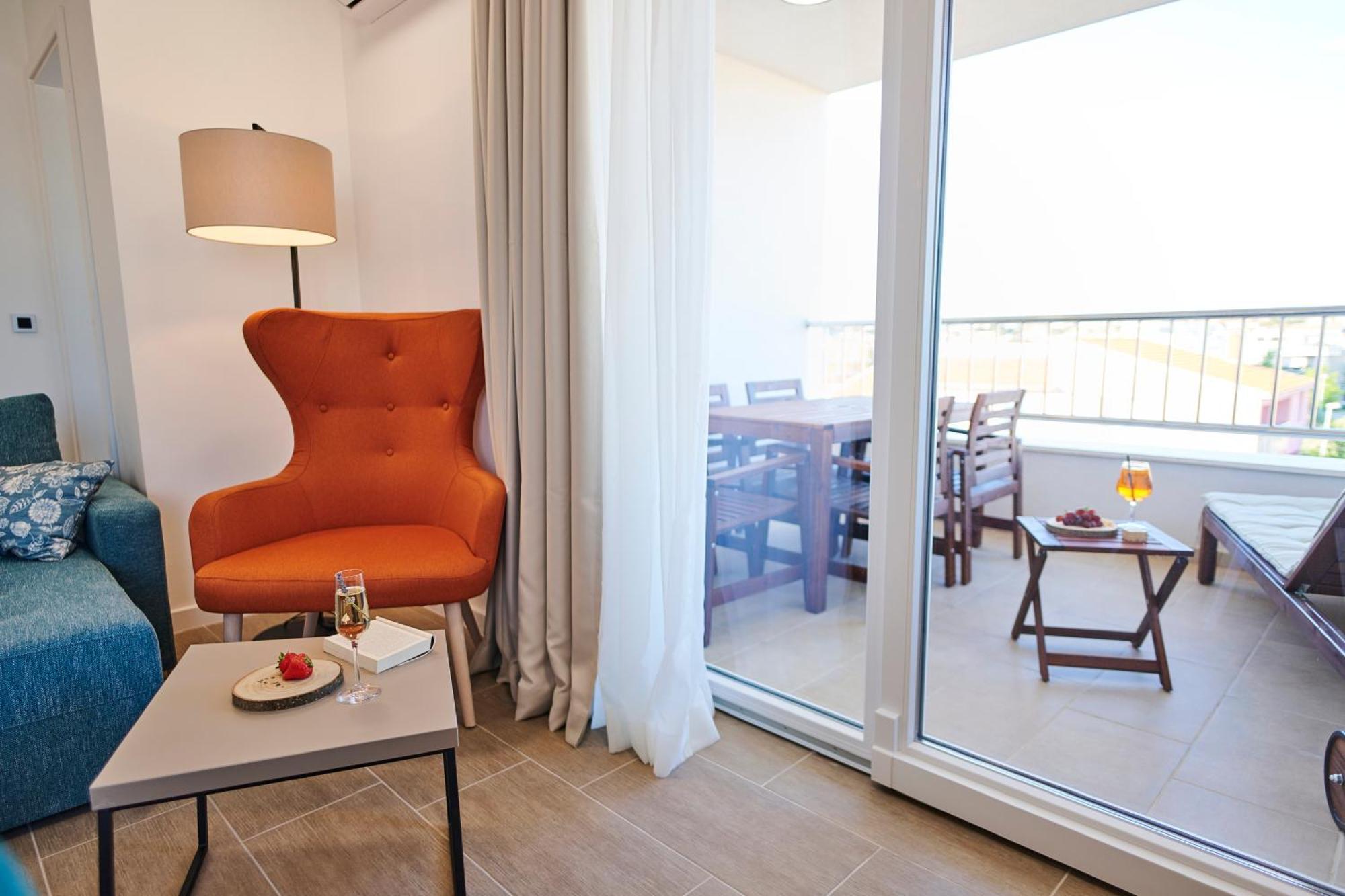 Two-Bedroom Apartment Balcony Sea View