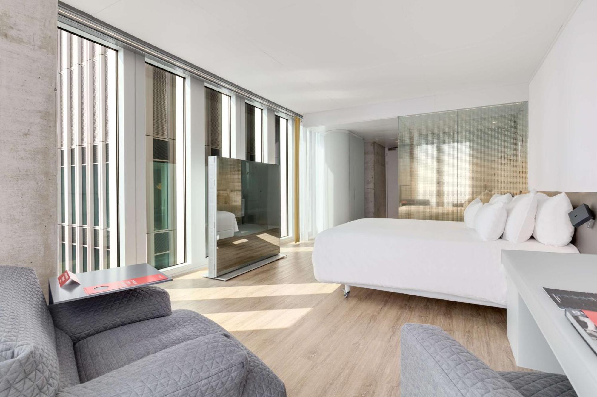 Nhow Premium Room