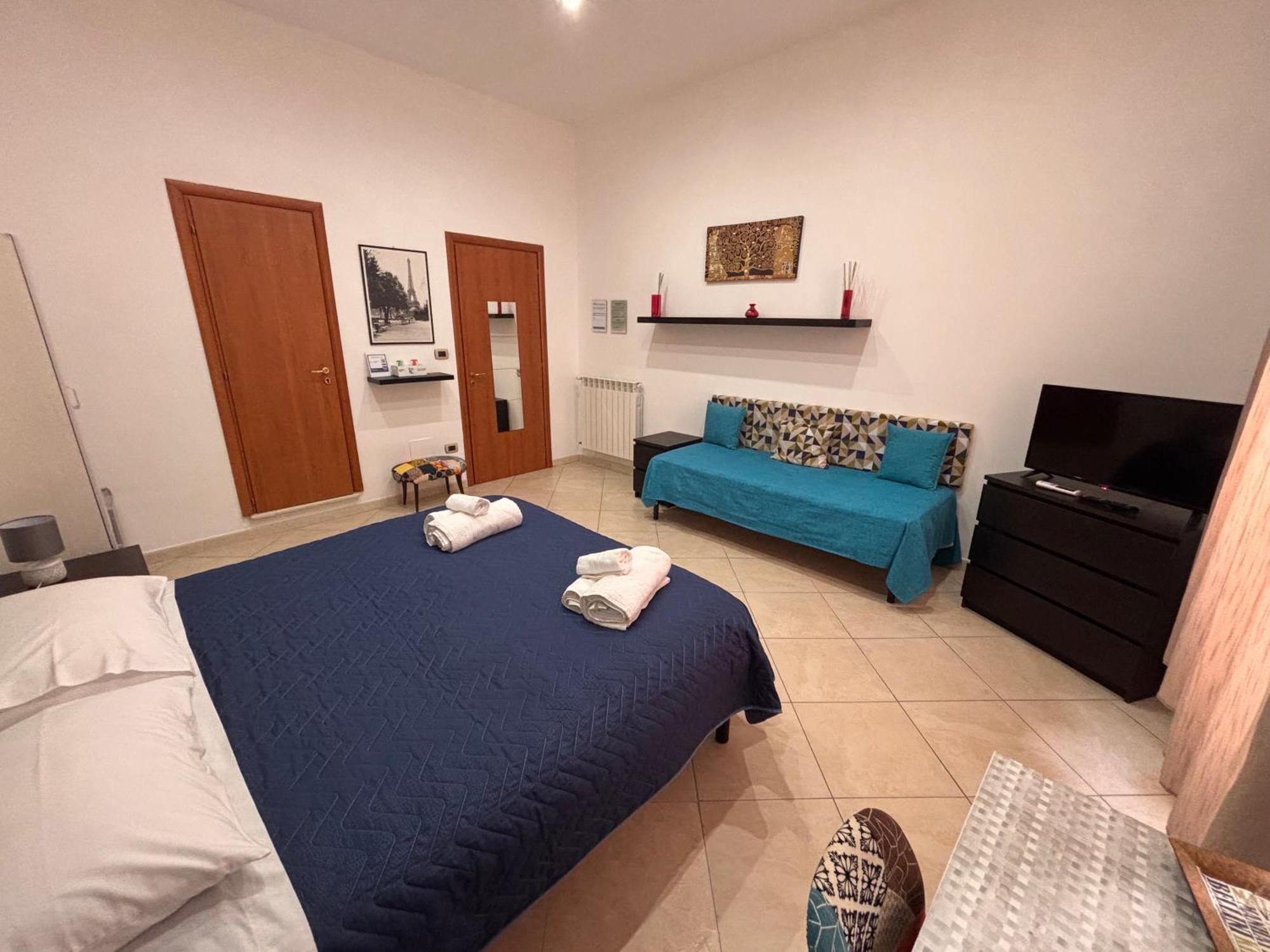 Comfort Triple Room