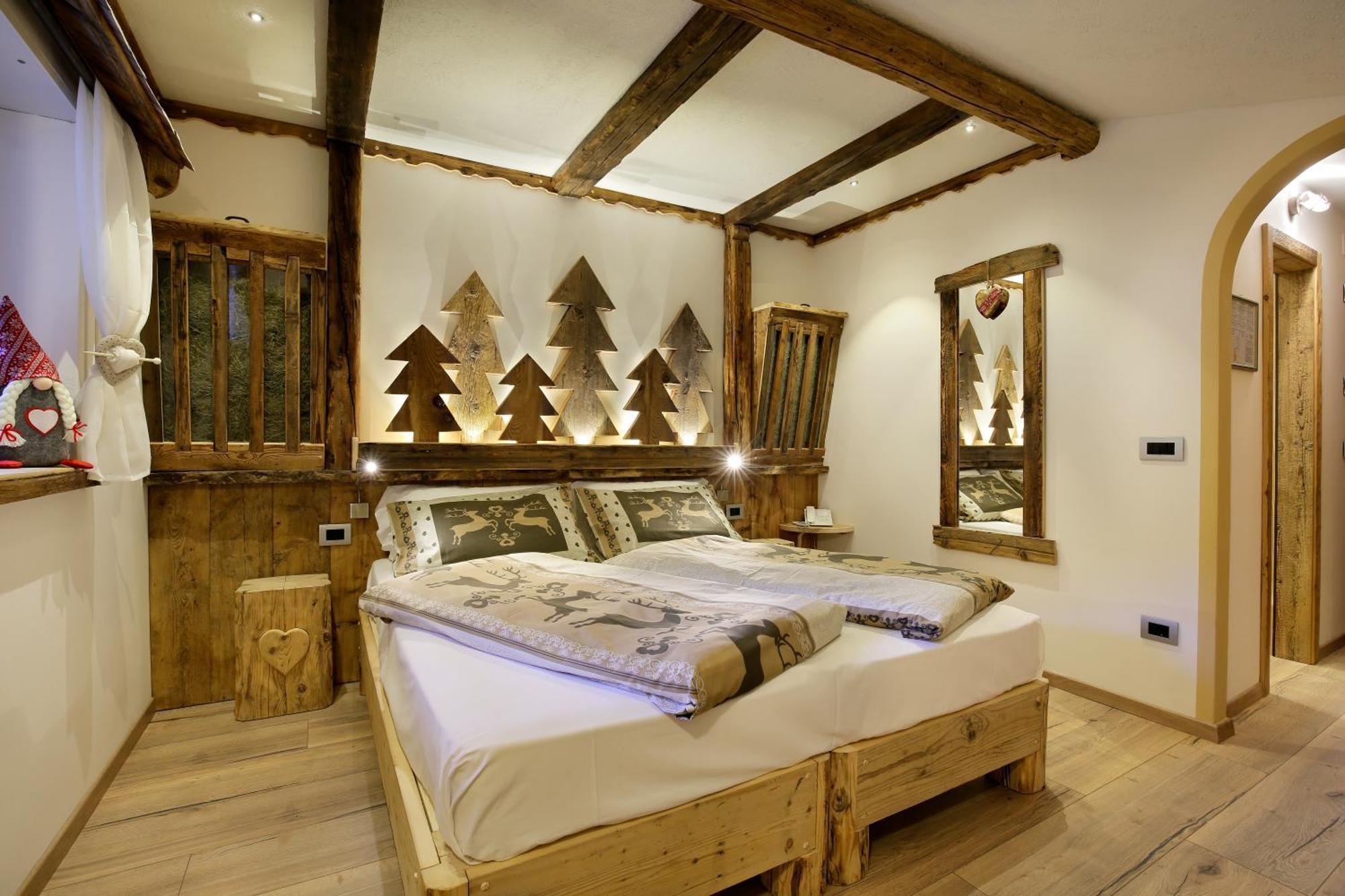 Double or Twin Room Mountain View