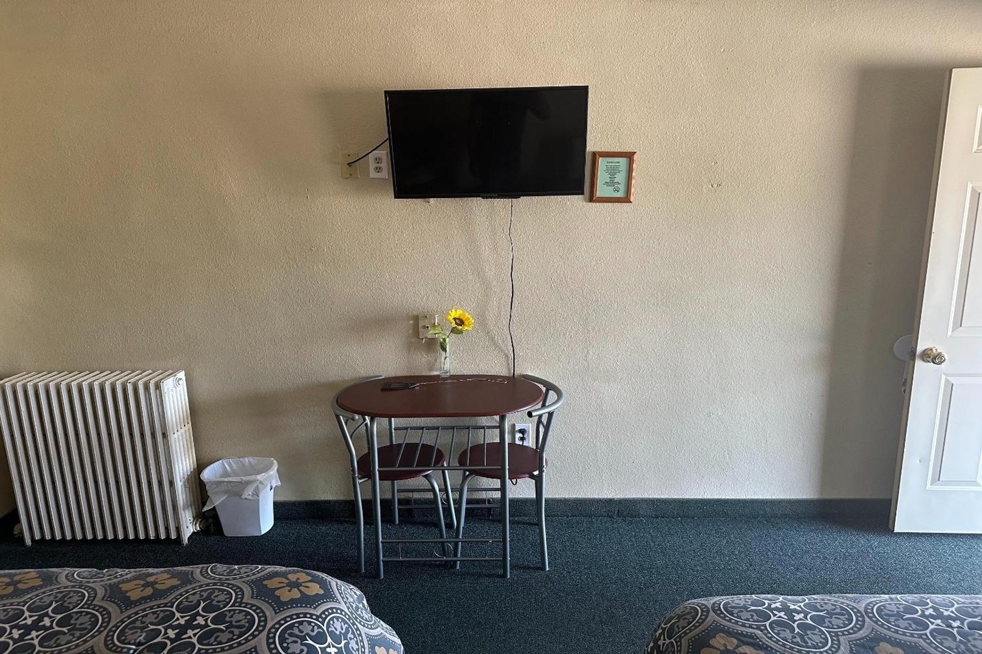 Double Queen Room