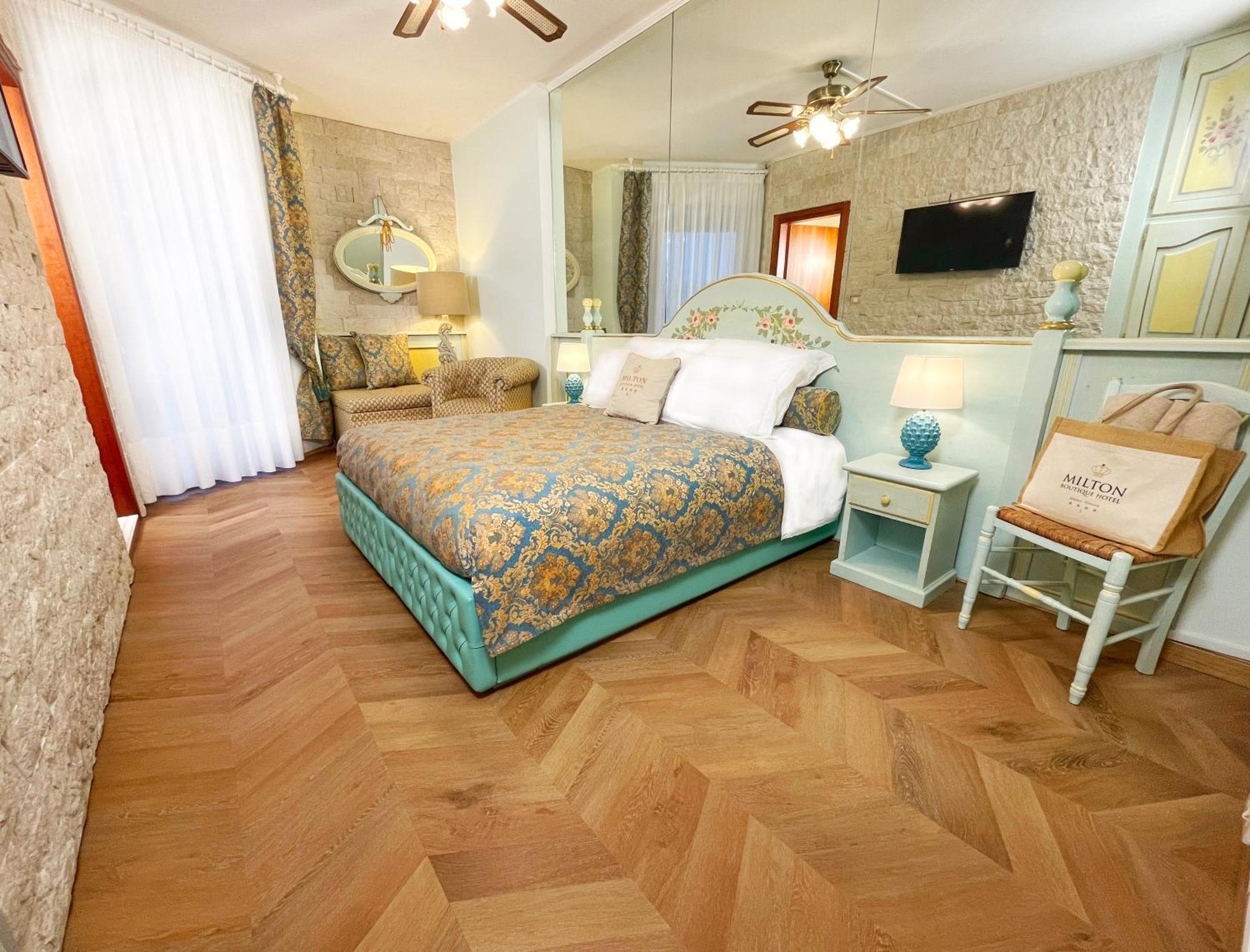 Comfort Triple Room