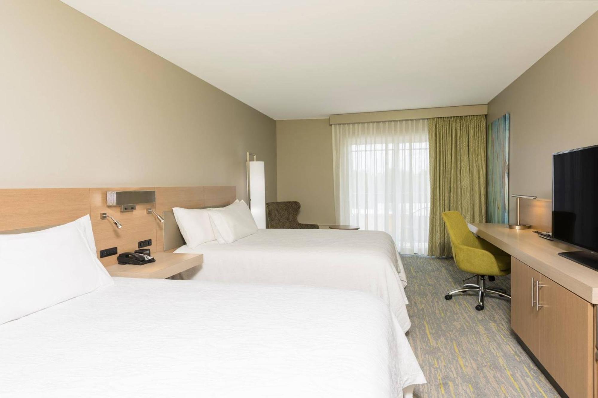 Queen Room Two Queen Beds