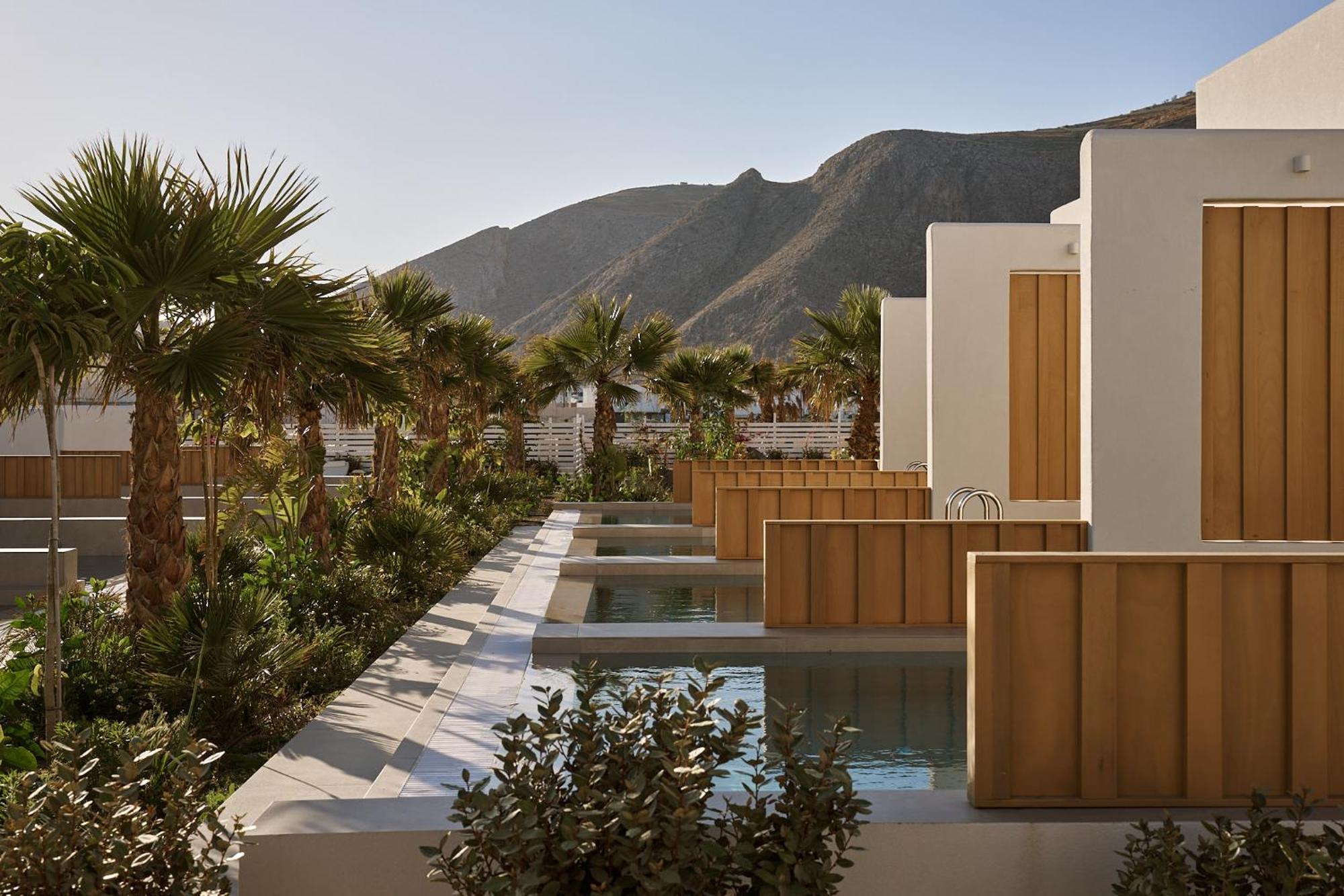 Deluxe Double Room Terrace Individual Pool