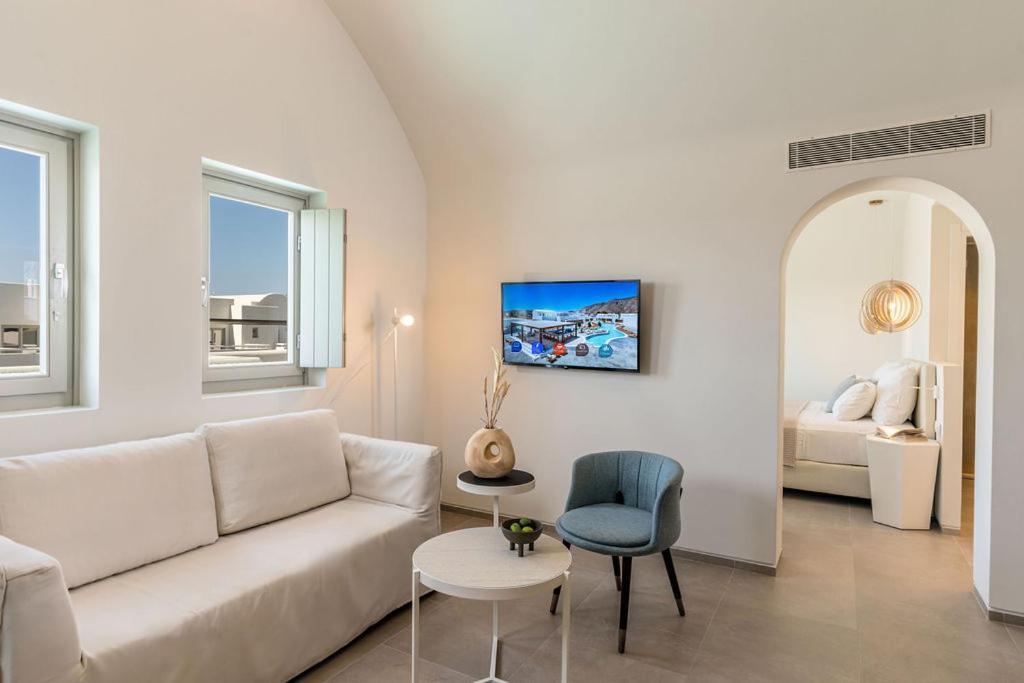 Suite Balcony Outdoor Refreshing Whirlpool