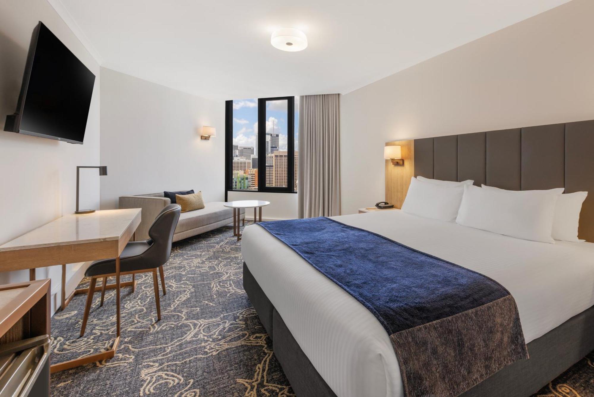 Deluxe King Room