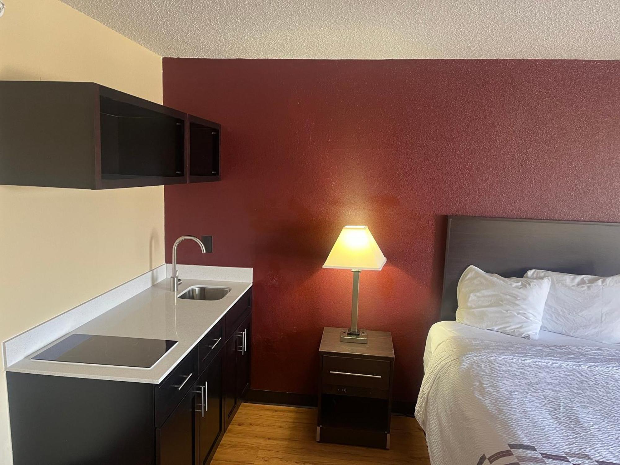 Deluxe Room Two Double Beds Kitchenette Non-Smoking