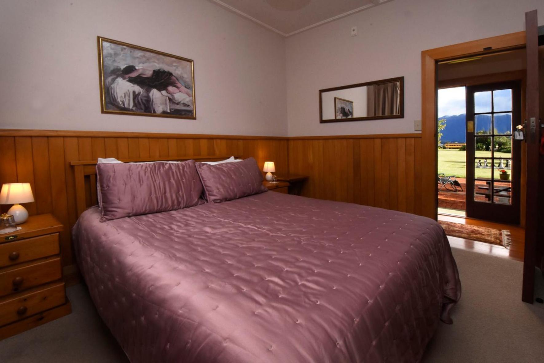 Economy Double Room
