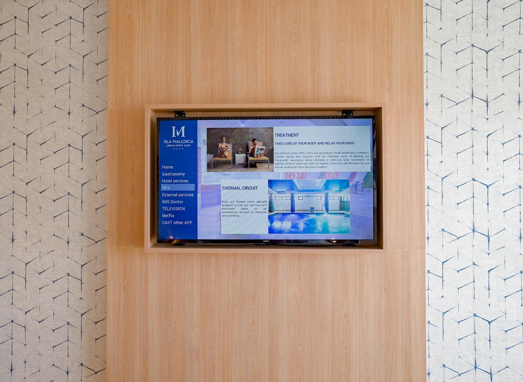 Economy Room