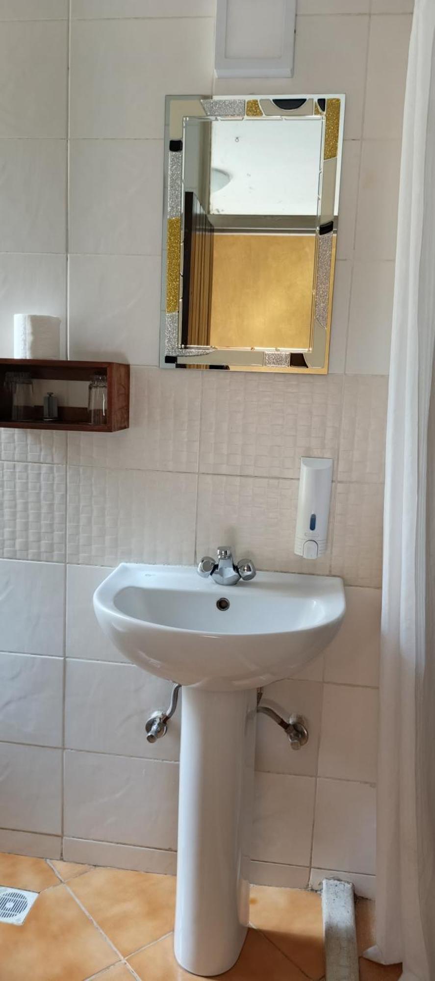 Standard Single Room,1664671598:JPEG